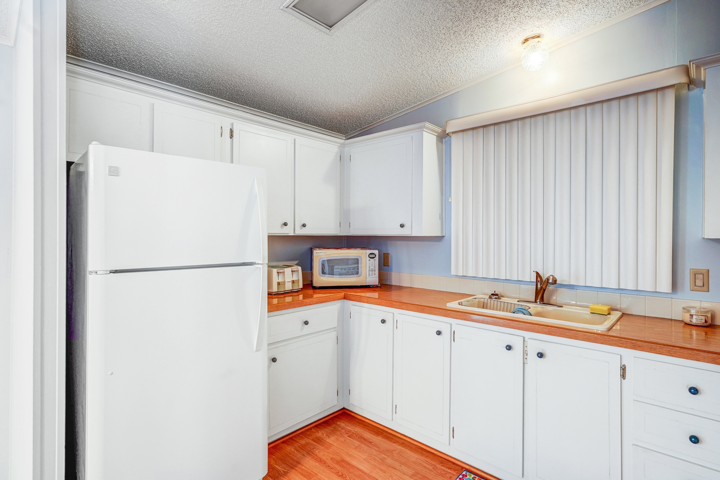 508 44th Avenue East, Lot G13, Bradenton, Florida 34203, 2 Bedrooms Bedrooms, ,2 BathroomsBathrooms,55-Plus Mobile Home,For Sale,44th Avenue East, Lot G13,4089