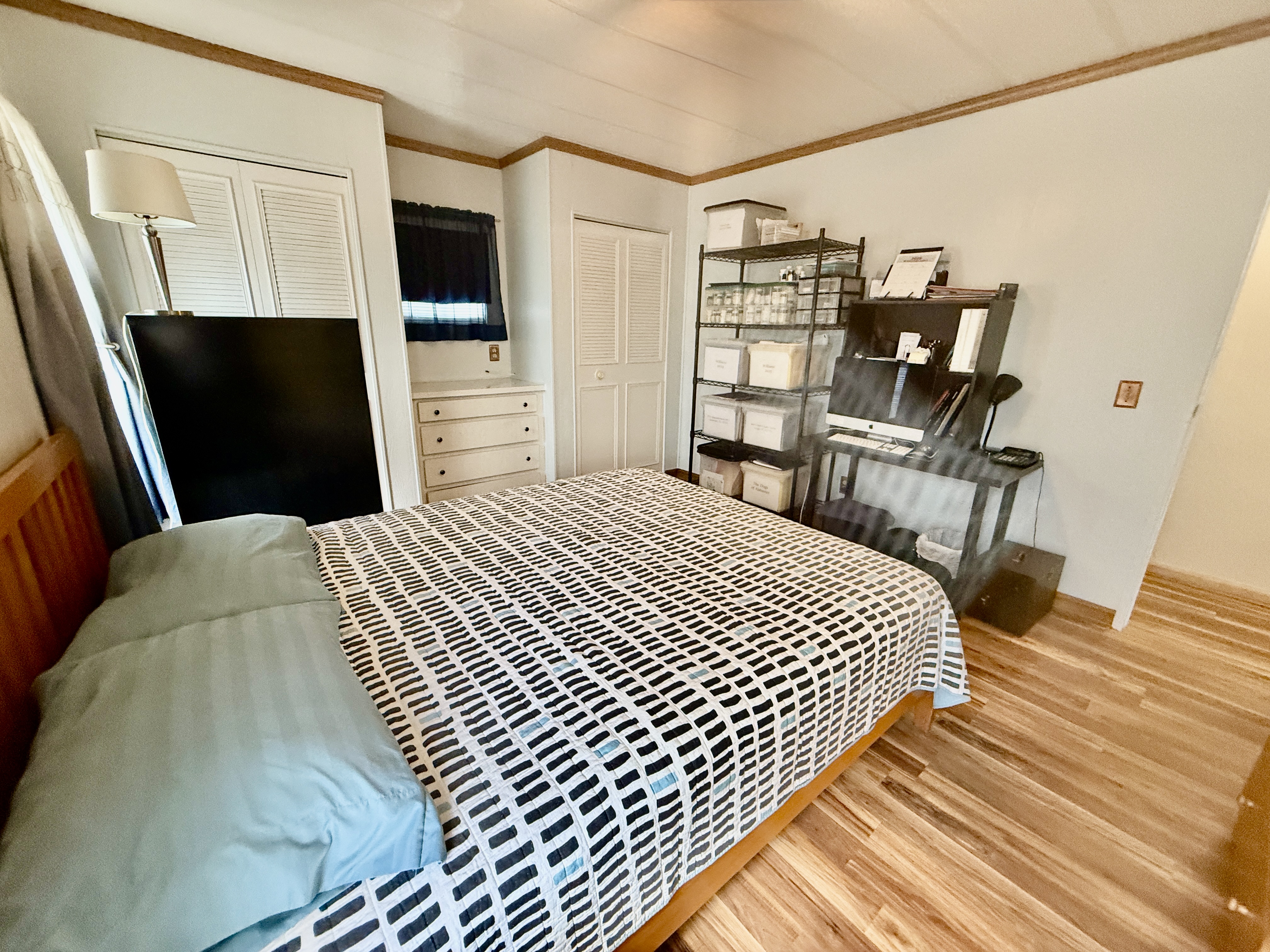 464 Golden Gate Drive, Largo, Florida 33770, 2 Bedrooms Bedrooms, ,2 BathroomsBathrooms,55-Plus Mobile Home,For Sale,Golden Gate Drive,4090