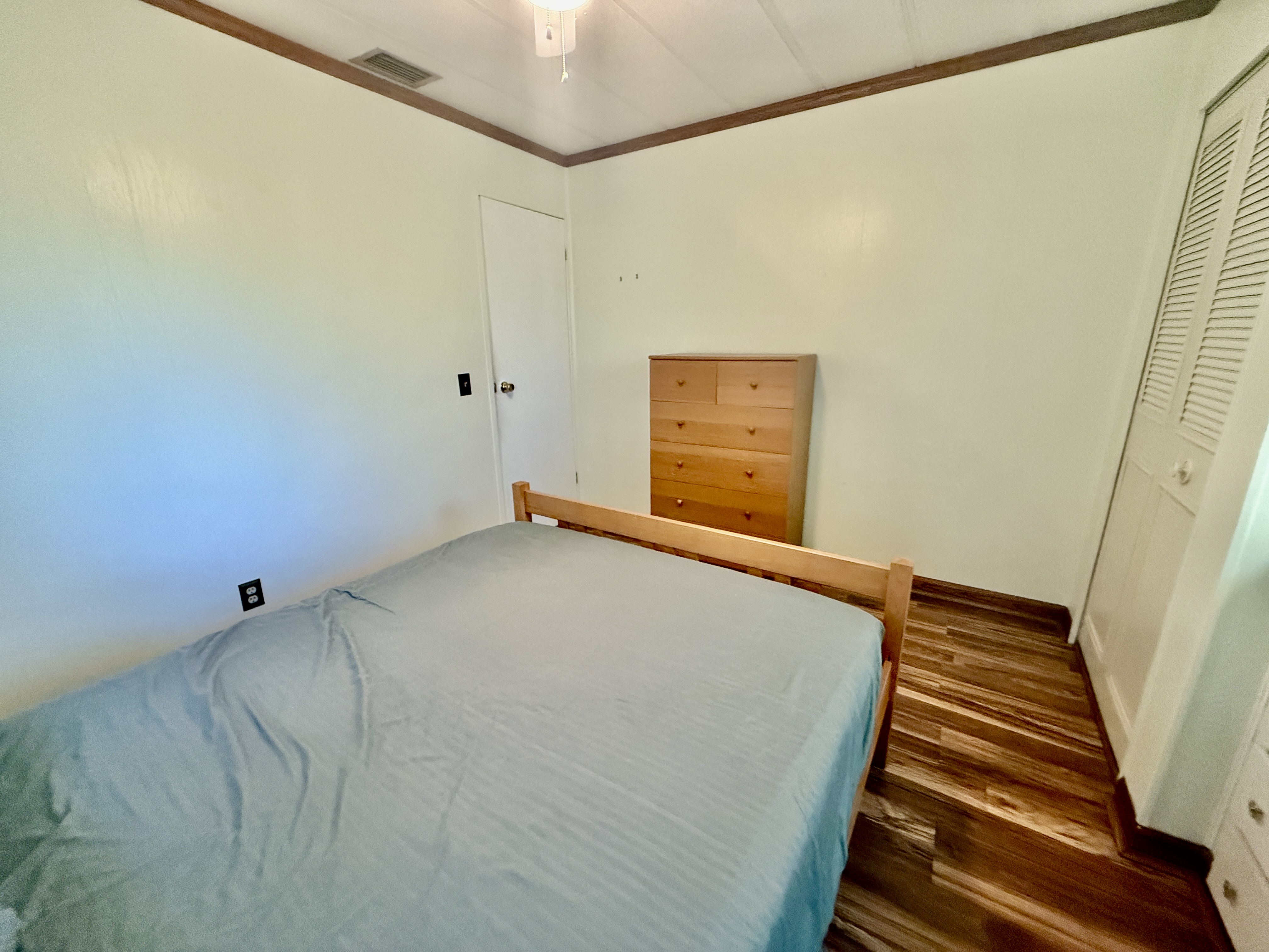 464 Golden Gate Drive, Largo, Florida 33770, 2 Bedrooms Bedrooms, ,2 BathroomsBathrooms,55-Plus Mobile Home,For Sale,Golden Gate Drive,4090