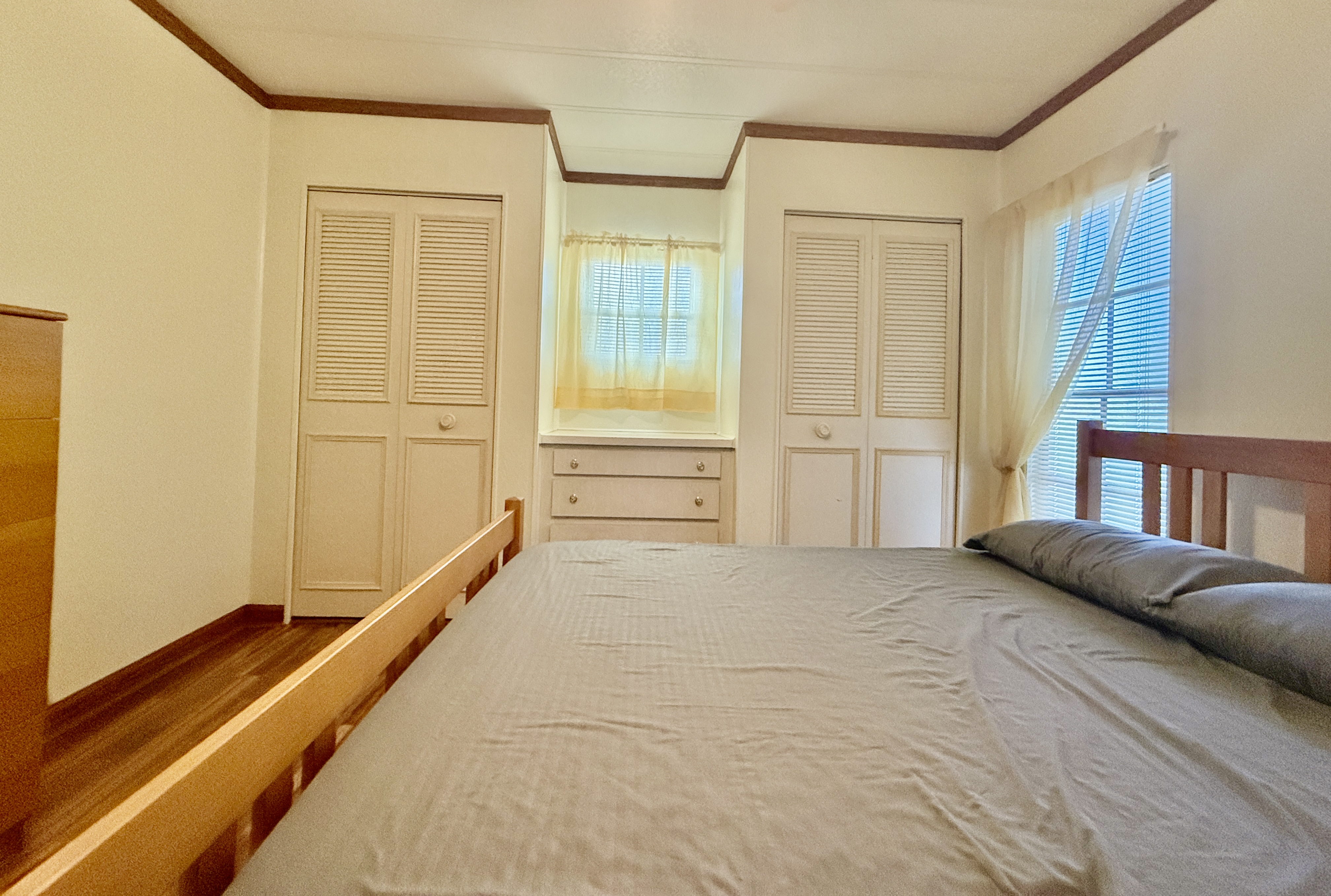 464 Golden Gate Drive, Largo, Florida 33770, 2 Bedrooms Bedrooms, ,2 BathroomsBathrooms,55-Plus Mobile Home,For Sale,Golden Gate Drive,4090