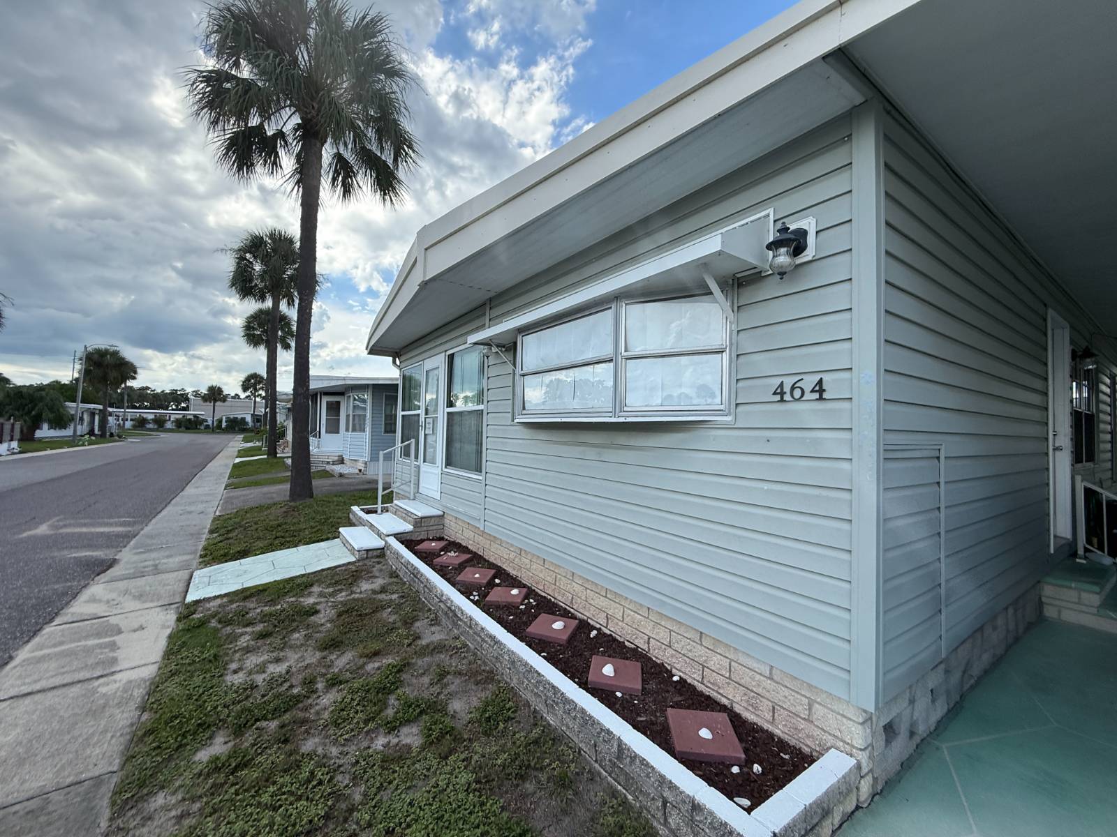 464 Golden Gate Drive, Largo, Florida 33770, 2 Bedrooms Bedrooms, ,2 BathroomsBathrooms,55-Plus Mobile Home,For Sale,Golden Gate Drive,4090