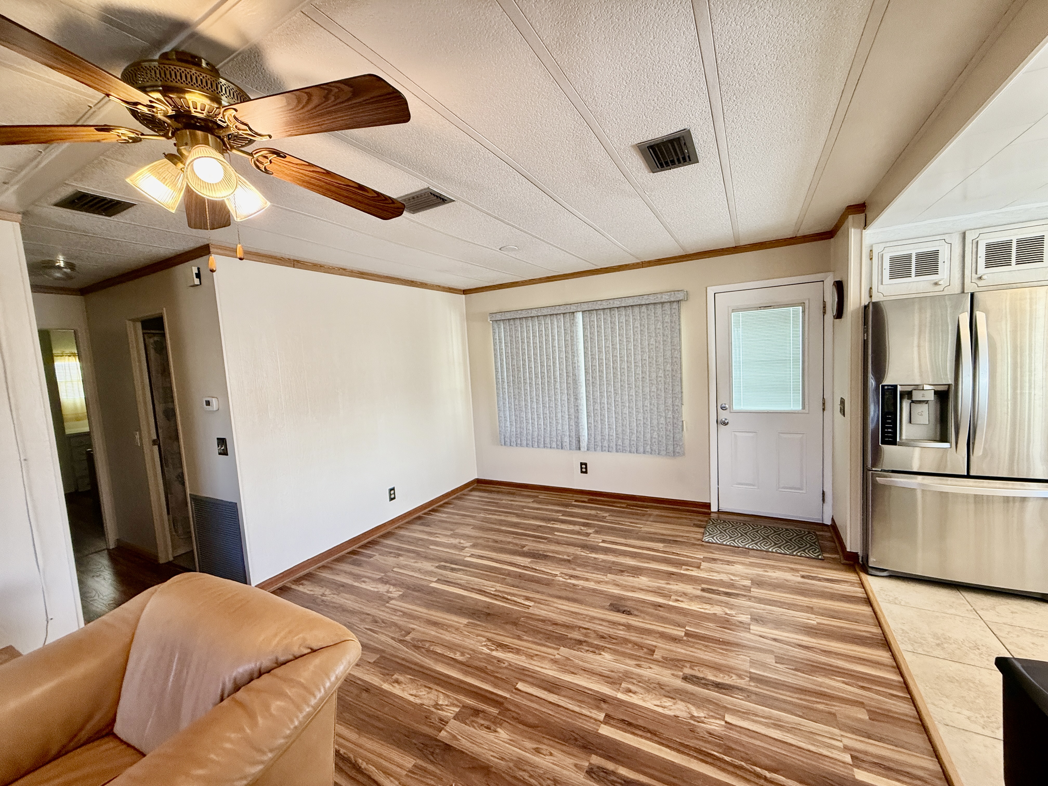 464 Golden Gate Drive, Largo, Florida 33770, 2 Bedrooms Bedrooms, ,2 BathroomsBathrooms,55-Plus Mobile Home,For Sale,Golden Gate Drive,4090