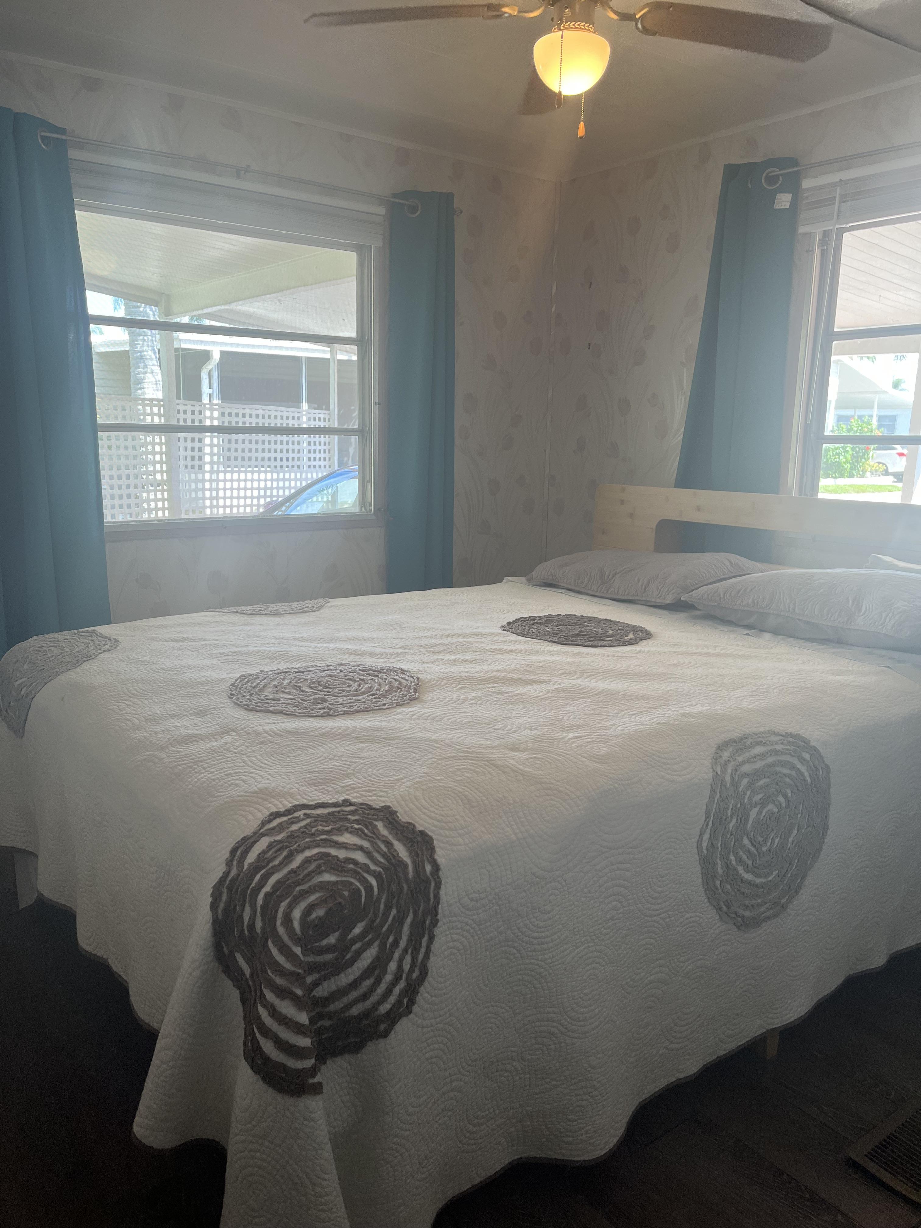 2550 State Road 580, Lot 294, Clearwater, Florida 33761, 2 Bedrooms Bedrooms, ,2 BathroomsBathrooms,55-Plus Mobile Home,For Sale,State Road 580, Lot 294,4091