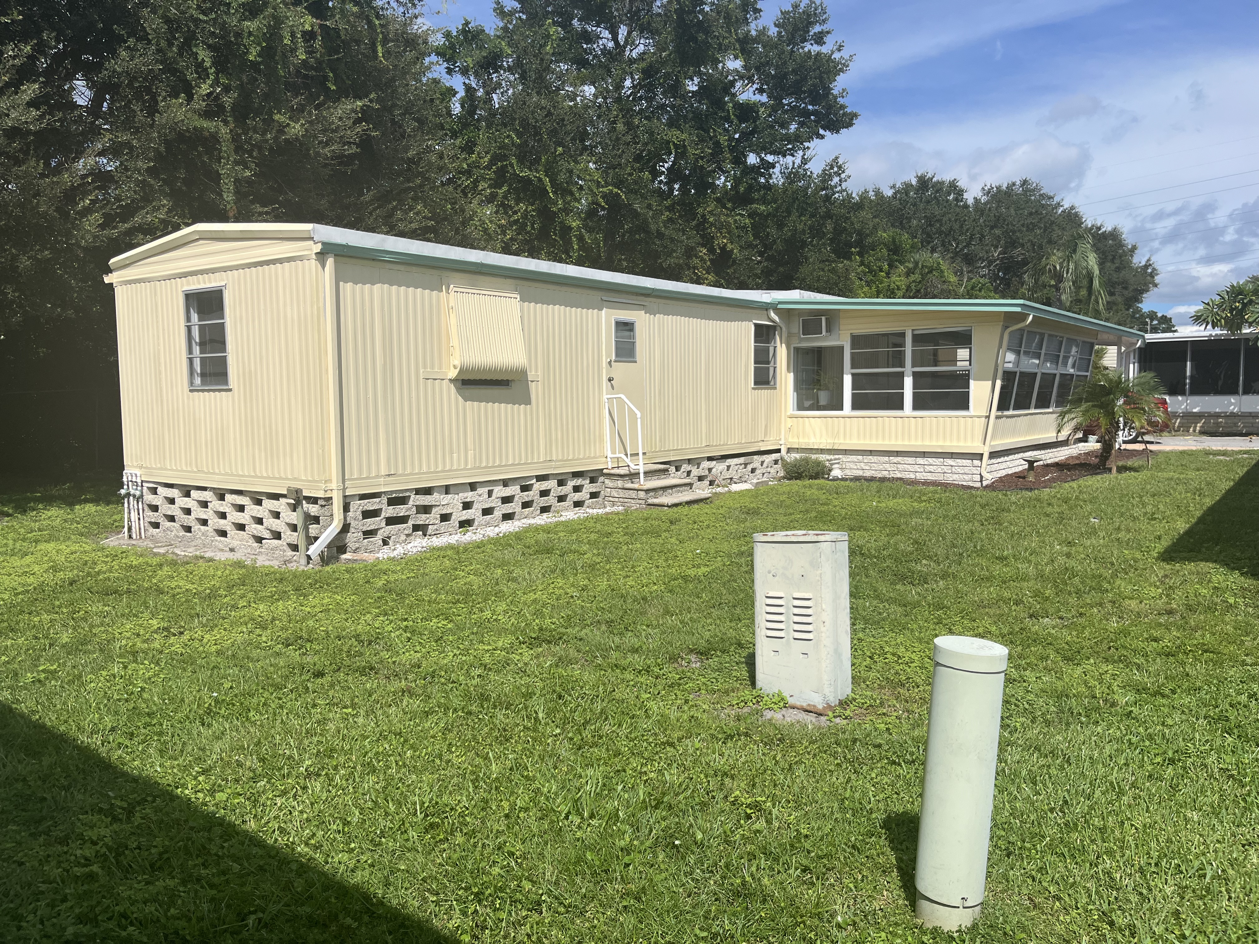 2550 State Road 580, Lot 294, Clearwater, Florida 33761, 2 Bedrooms Bedrooms, ,2 BathroomsBathrooms,55-Plus Mobile Home,For Sale,State Road 580, Lot 294,4091
