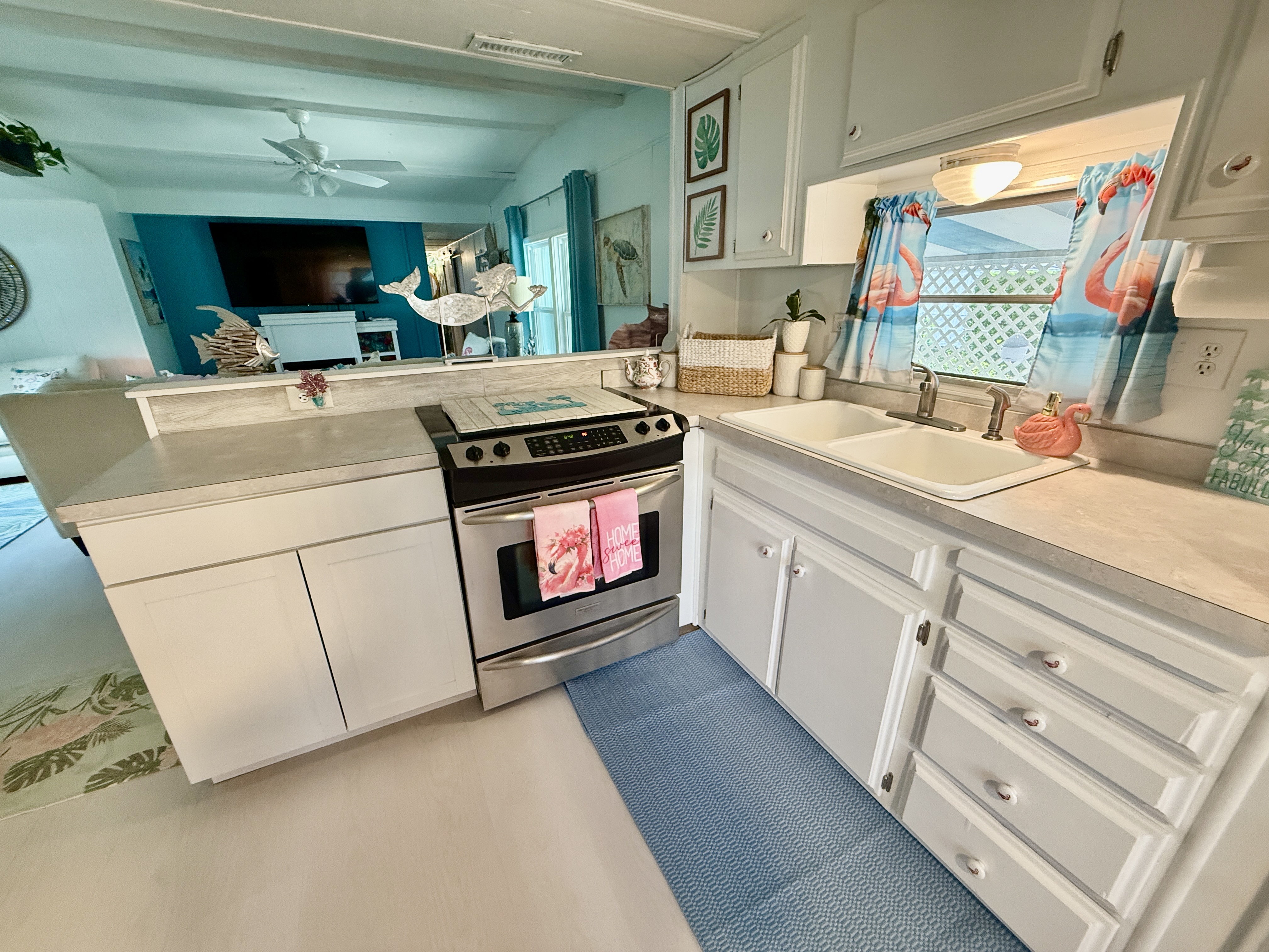 96 Fred Avenue, Dunedin, Florida 34698, 3 Bedrooms Bedrooms, ,1 BathroomBathrooms,55-Plus Mobile Home,For Sale,Fred Avenue,4093