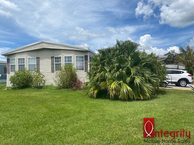 327 Den Helder Avenue, Ellenton, Florida 34222, 2 Bedrooms Bedrooms, ,2 BathroomsBathrooms,55-Plus Mobile Home,For Sale,Den Helder Avenue,4103