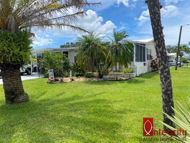 327 Den Helder Avenue, Ellenton, Florida 34222, 2 Bedrooms Bedrooms, ,2 BathroomsBathrooms,55-Plus Mobile Home,For Sale,Den Helder Avenue,4103