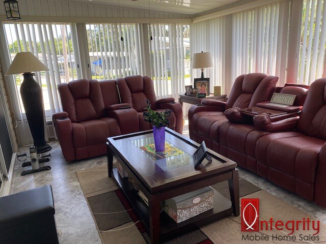 327 Den Helder Avenue, Ellenton, Florida 34222, 2 Bedrooms Bedrooms, ,2 BathroomsBathrooms,55-Plus Mobile Home,For Sale,Den Helder Avenue,4103