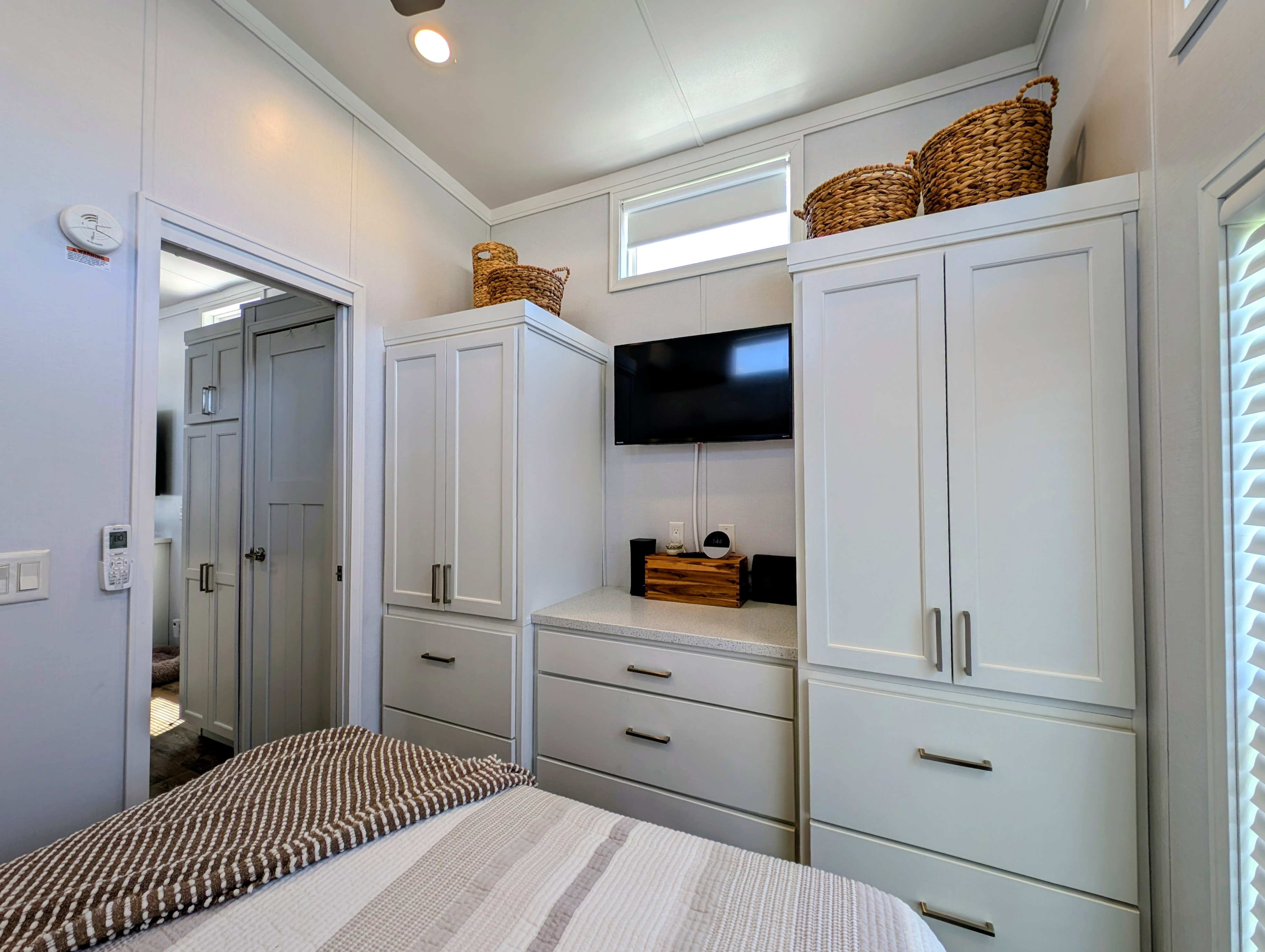 2206 Chaney Drive, Lot 234, Ruskin, Florida 33570, 1 Bedroom Bedrooms, ,1 BathroomBathrooms,55-Plus Mobile Home,For Sale,Chaney Drive, Lot 234,4106