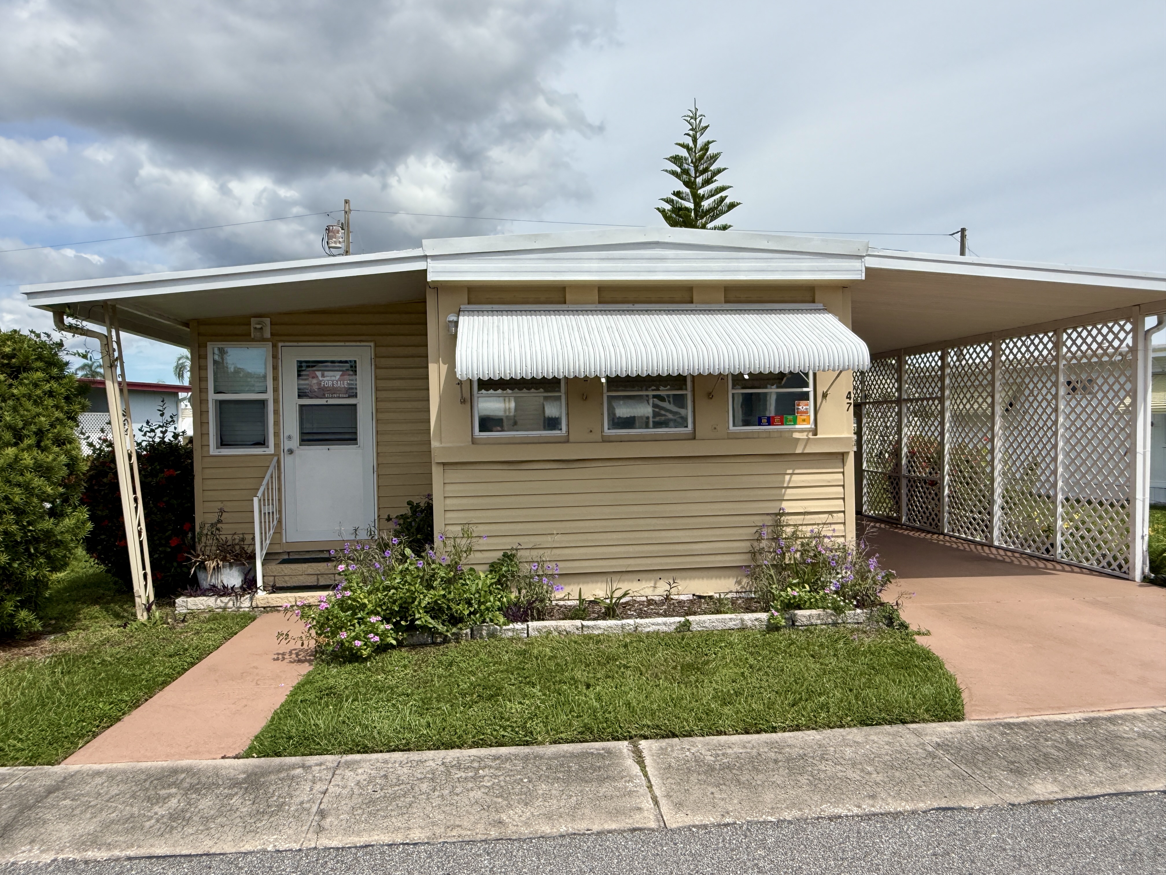 47 Beachwood Lane, Largo, Florida 33771, 2 Bedrooms Bedrooms, ,1 BathroomBathrooms,55-Plus Mobile Home,For Sale,Beachwood Lane,4108
