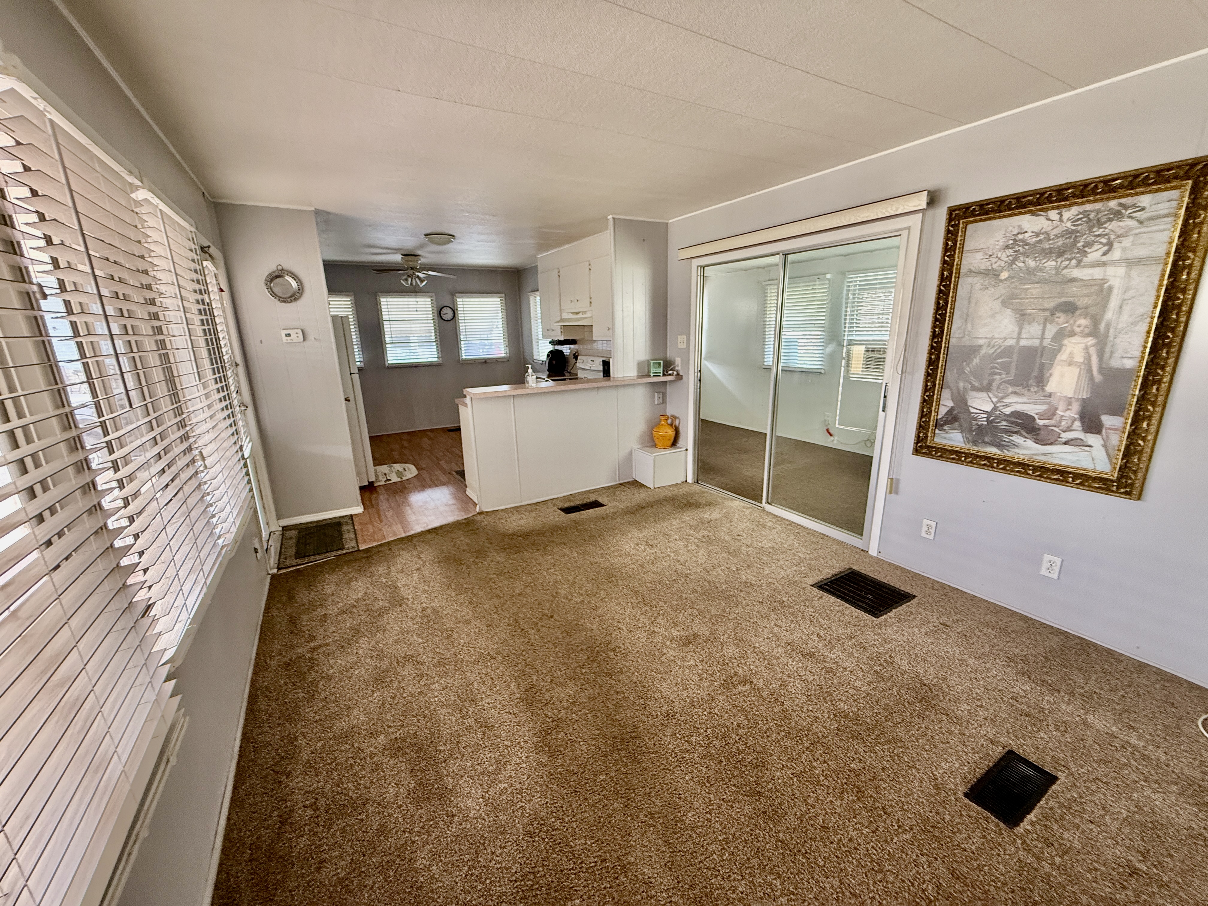 47 Beachwood Lane, Largo, Florida 33771, 2 Bedrooms Bedrooms, ,1 BathroomBathrooms,55-Plus Mobile Home,For Sale,Beachwood Lane,4108