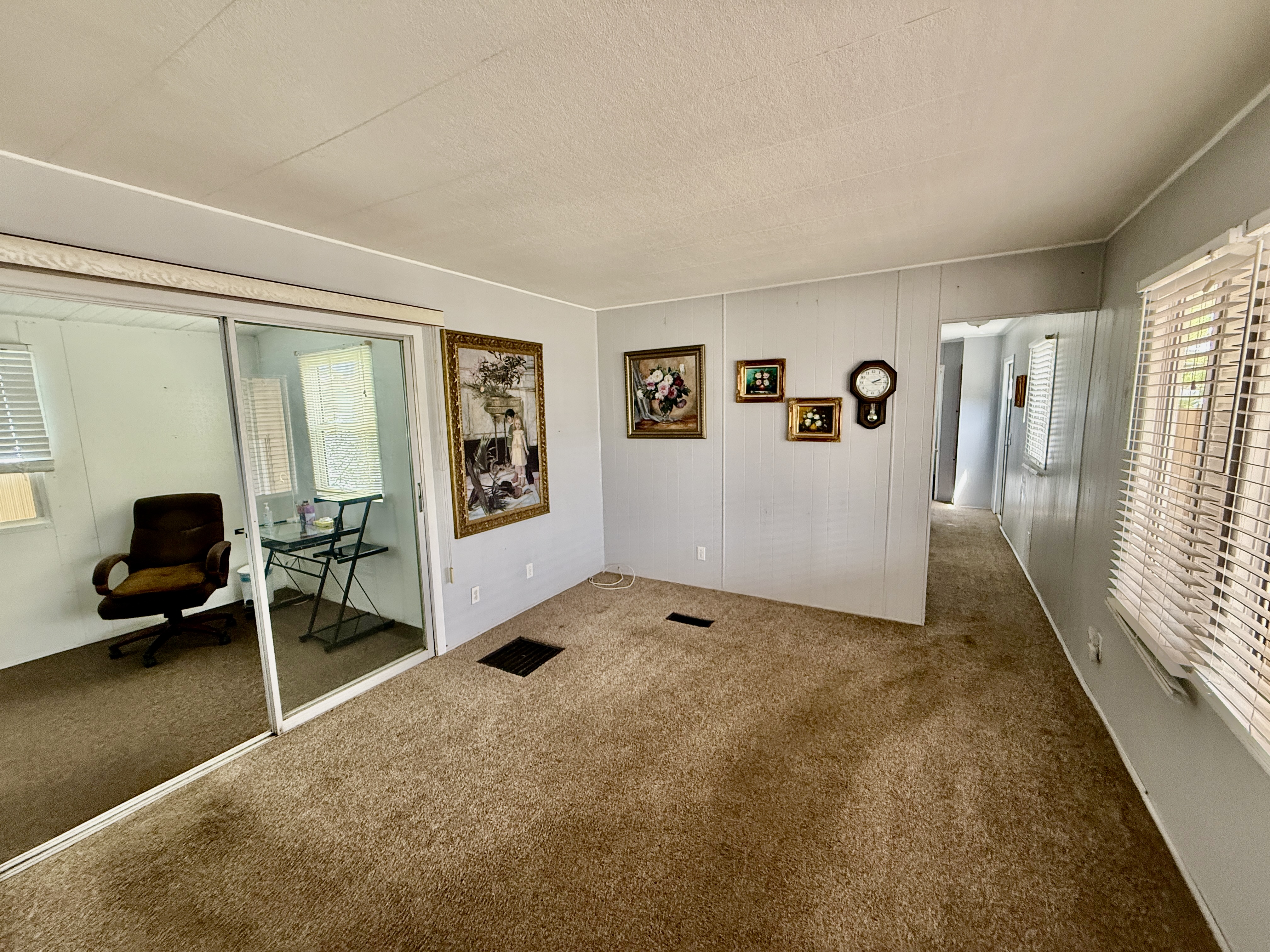 47 Beachwood Lane, Largo, Florida 33771, 2 Bedrooms Bedrooms, ,1 BathroomBathrooms,55-Plus Mobile Home,For Sale,Beachwood Lane,4108