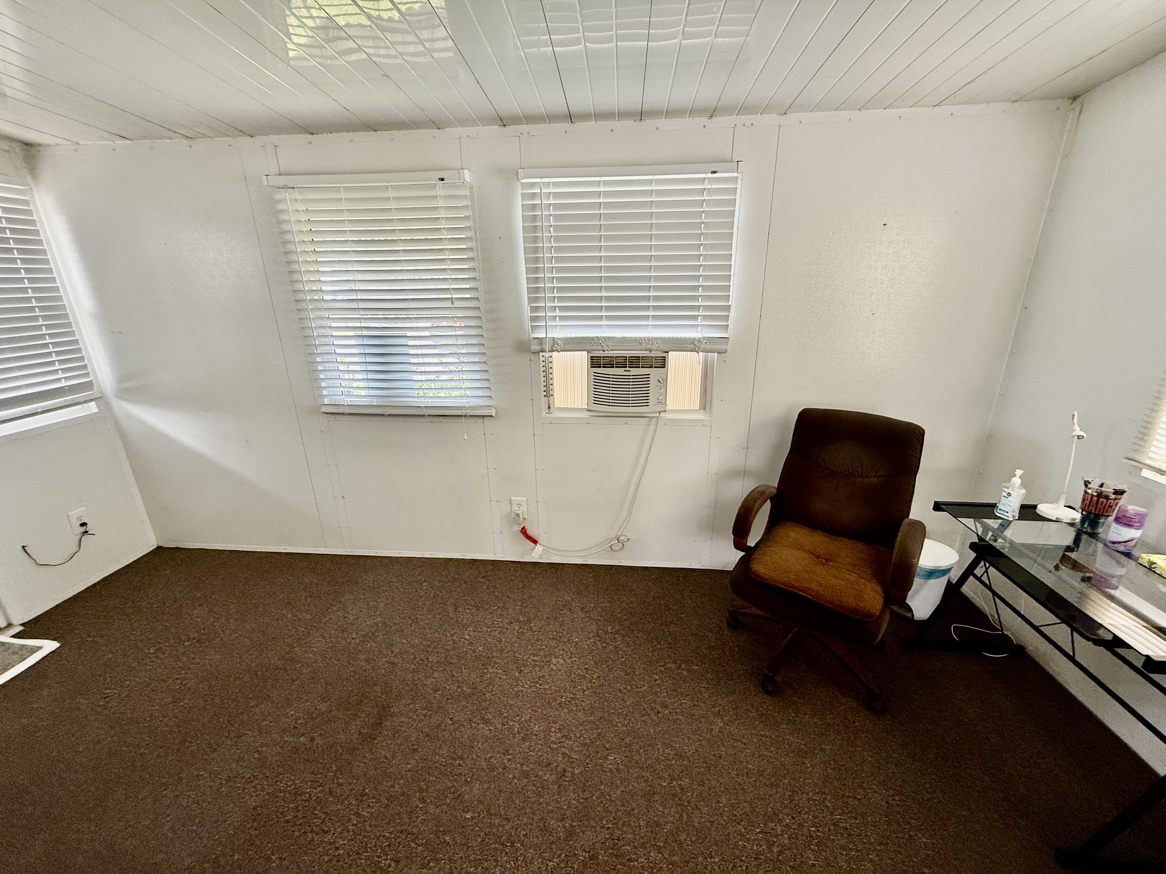 47 Beachwood Lane, Largo, Florida 33771, 2 Bedrooms Bedrooms, ,1 BathroomBathrooms,55-Plus Mobile Home,For Sale,Beachwood Lane,4108