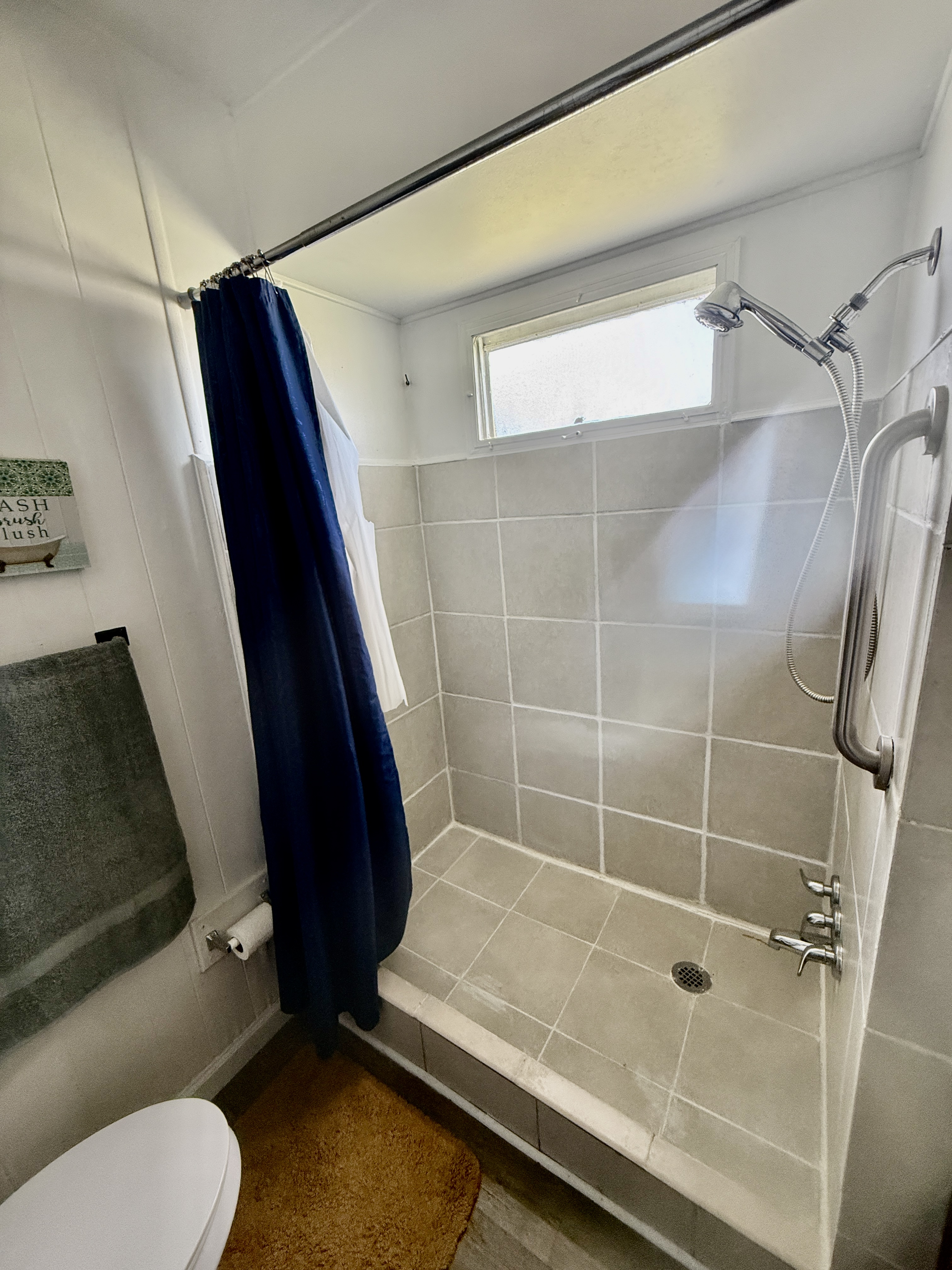 47 Beachwood Lane, Largo, Florida 33771, 2 Bedrooms Bedrooms, ,1 BathroomBathrooms,55-Plus Mobile Home,For Sale,Beachwood Lane,4108
