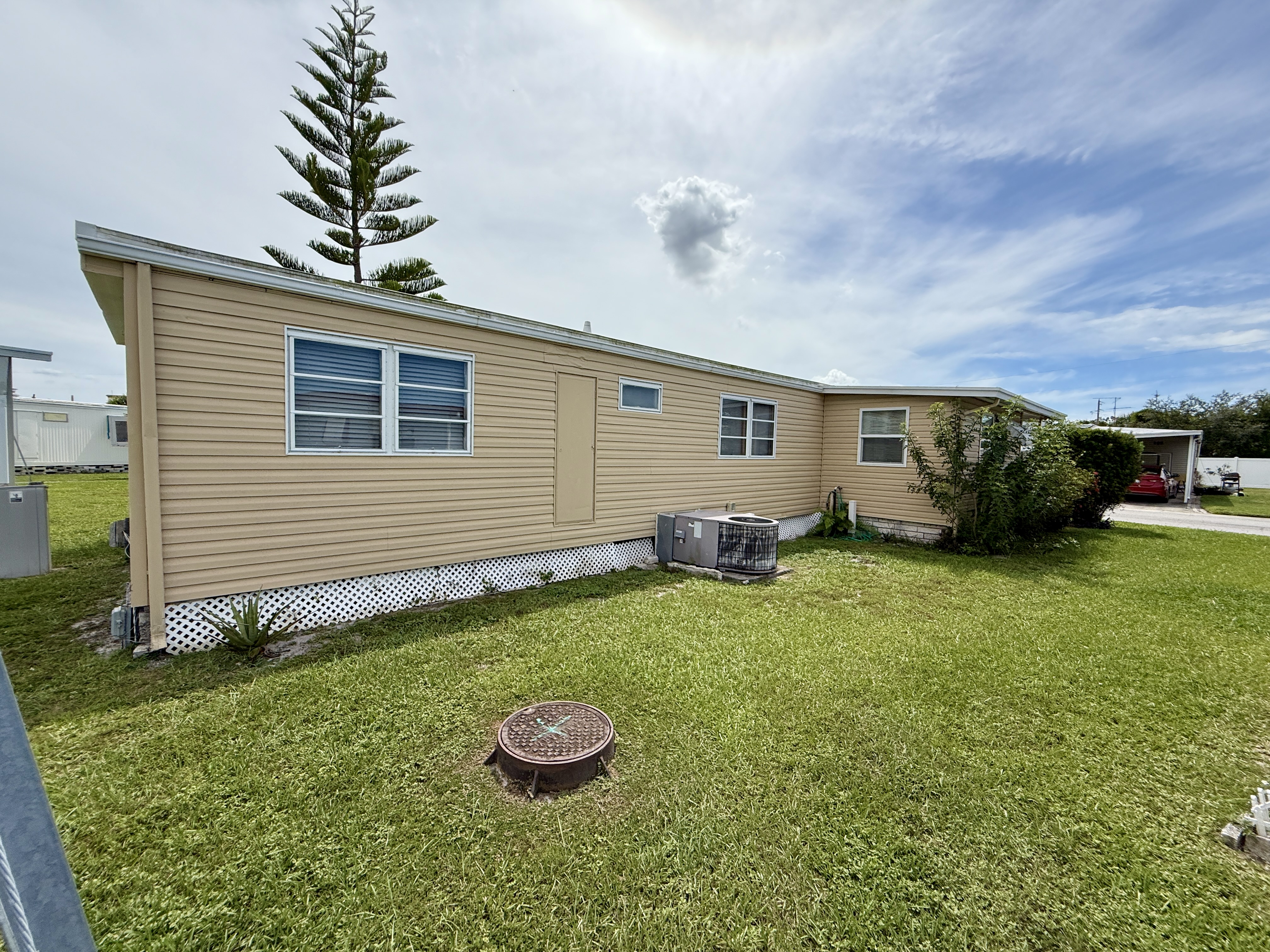 47 Beachwood Lane, Largo, Florida 33771, 2 Bedrooms Bedrooms, ,1 BathroomBathrooms,55-Plus Mobile Home,For Sale,Beachwood Lane,4108