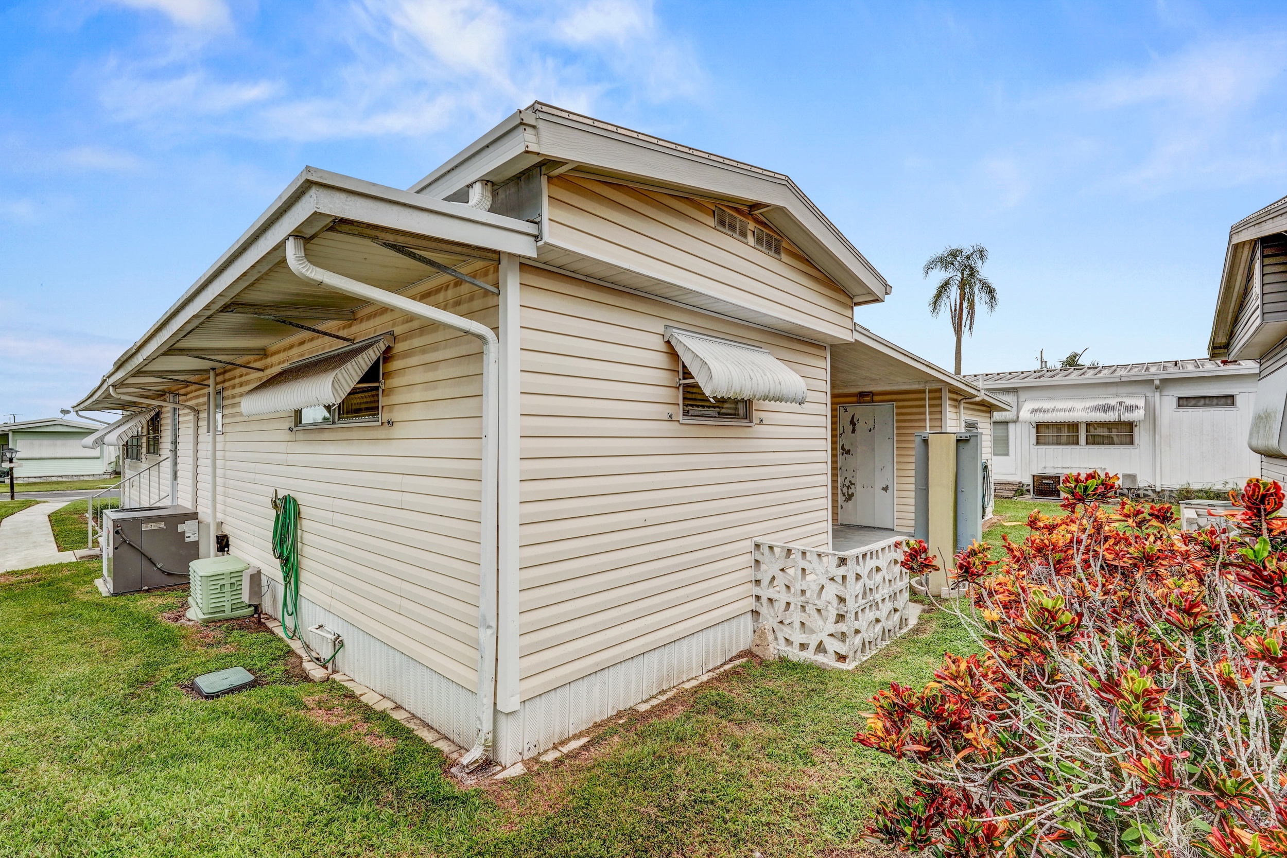 508 44th Avenue East, Lot N14, Bradenton, Florida 34203, 2 Bedrooms Bedrooms, ,1.5 BathroomsBathrooms,55-Plus Mobile Home,For Sale,44th Avenue East, Lot N14,4115