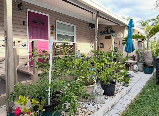 100 Hampton Road, Lot 299, Clearwater, Florida 33759, 2 Bedrooms Bedrooms, ,2 BathroomsBathrooms,55-Plus Mobile Home,For Sale,Hampton Road, Lot 299,4116