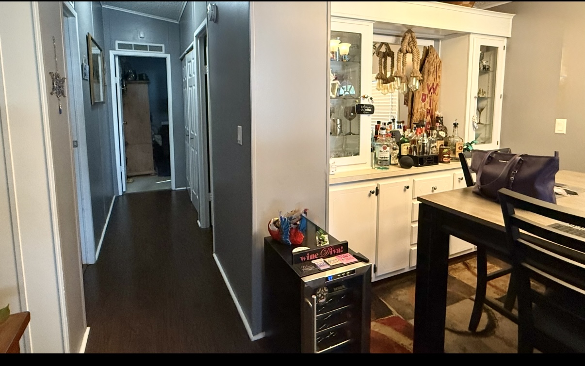 100 Hampton Road, Lot 299, Clearwater, Florida 33759, 2 Bedrooms Bedrooms, ,2 BathroomsBathrooms,55-Plus Mobile Home,For Sale,Hampton Road, Lot 299,4116