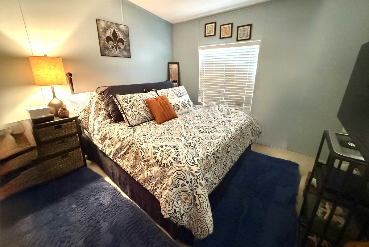 100 Hampton Road, Lot 299, Clearwater, Florida 33759, 2 Bedrooms Bedrooms, ,2 BathroomsBathrooms,55-Plus Mobile Home,For Sale,Hampton Road, Lot 299,4116