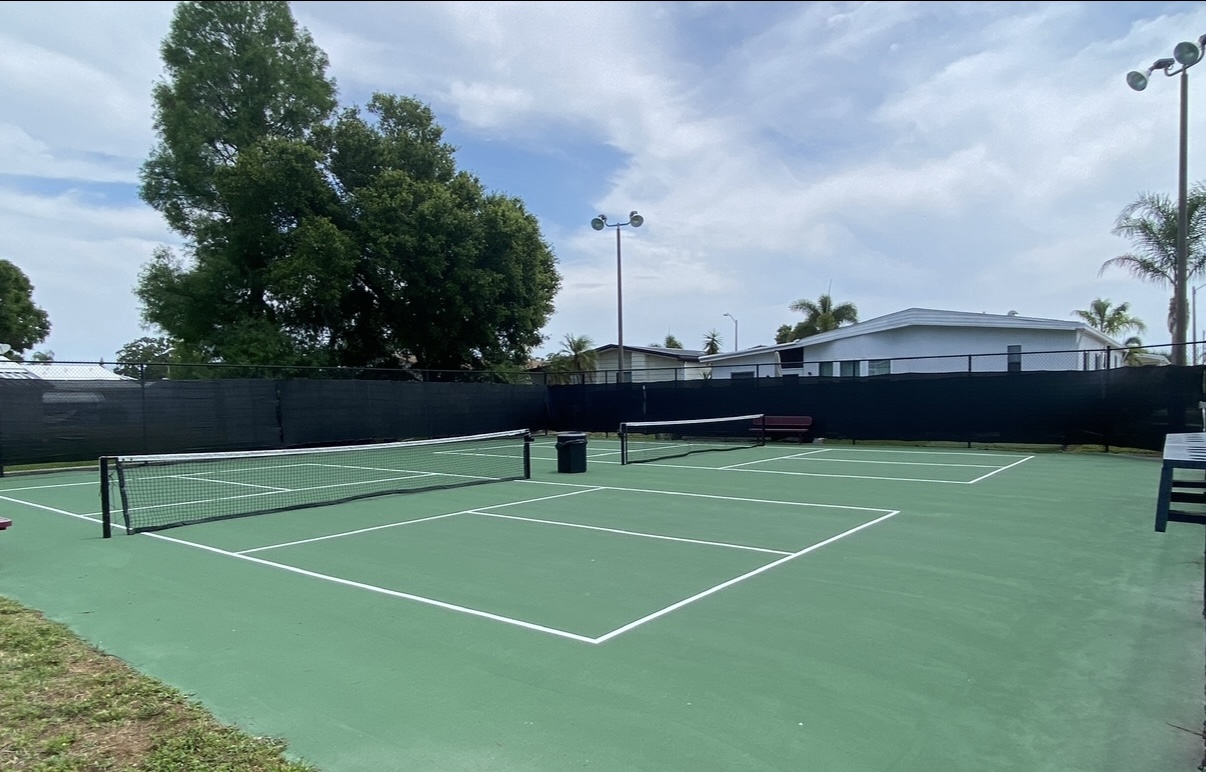 100 Hampton Road, Lot 299, Clearwater, Florida 33759, 2 Bedrooms Bedrooms, ,2 BathroomsBathrooms,55-Plus Mobile Home,For Sale,Hampton Road, Lot 299,4116
