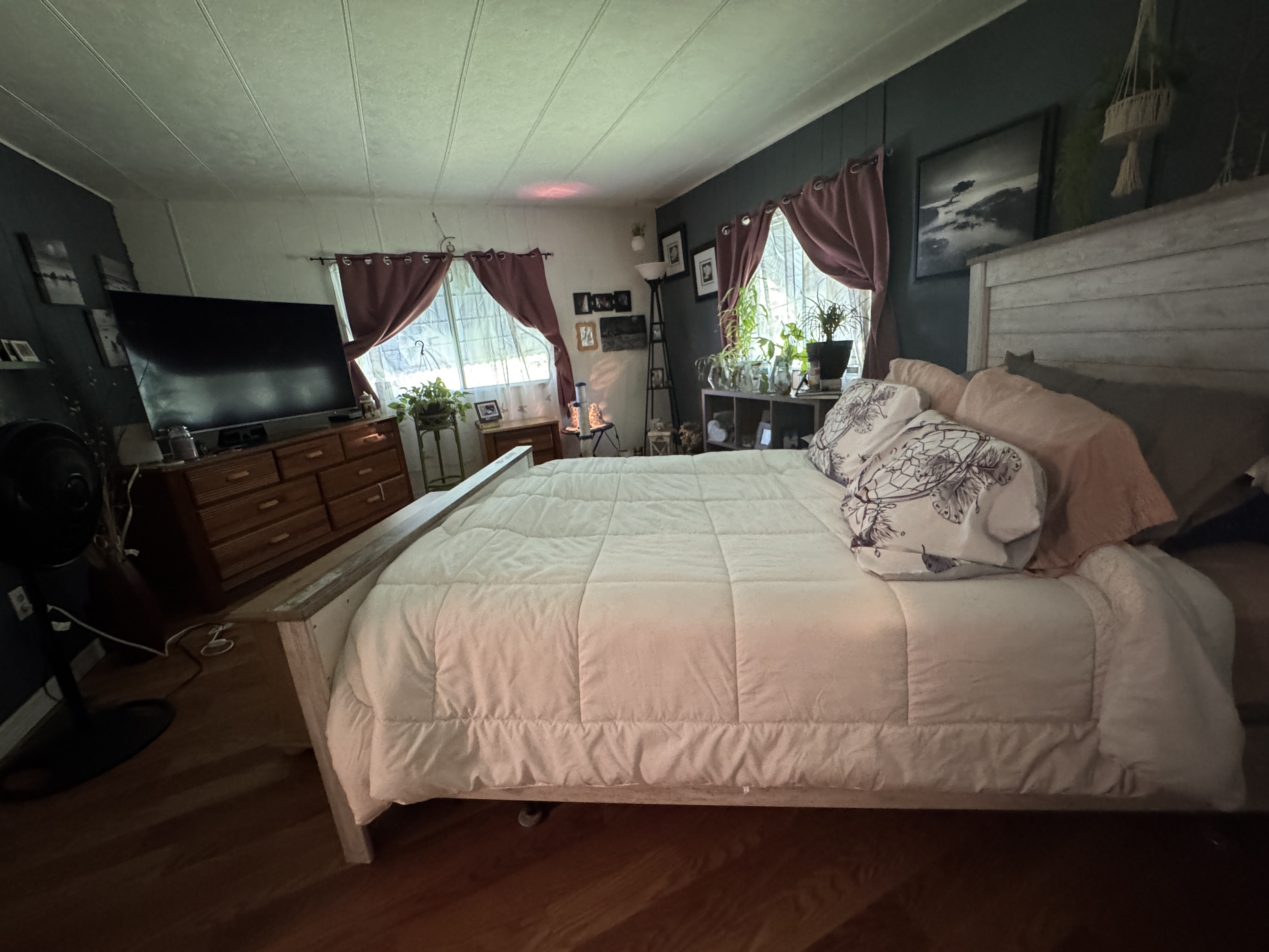 4654 Pittenger Drive, Sarasota, Florida 34234, 2 Bedrooms Bedrooms, ,2 BathroomsBathrooms,55-Plus Mobile Home,For Sale,Pittenger Drive,4117