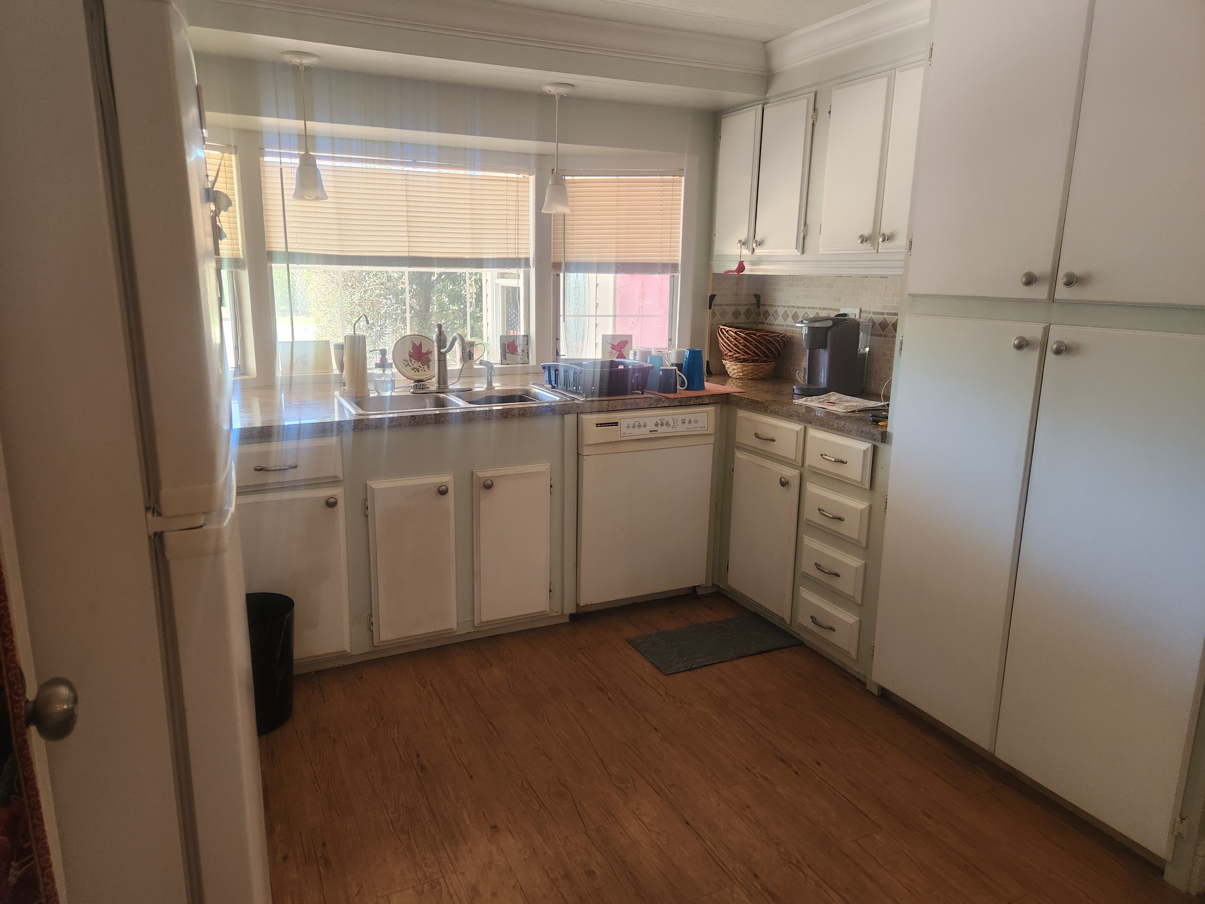 3903 Midway Drive, Ellenton, Florida 34222, 3 Bedrooms Bedrooms, ,2 BathroomsBathrooms,55-Plus Mobile Home,For Sale,Midway Drive,4118