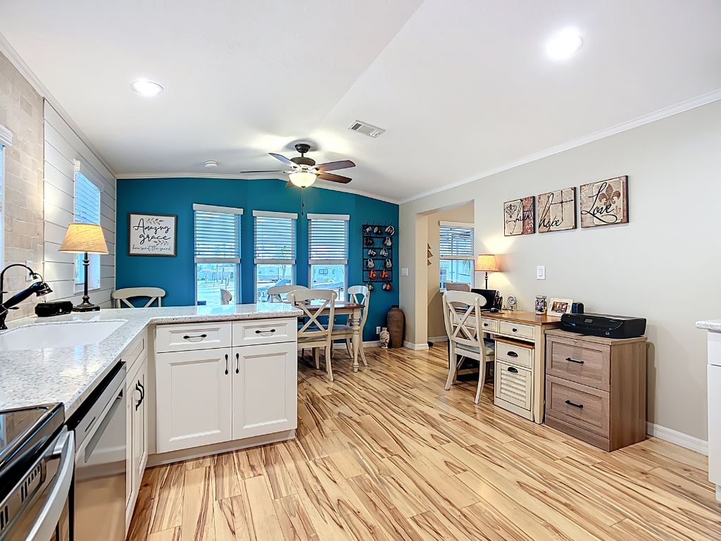 1418 Utah Avenue, Frostproof, Florida 33843, 2 Bedrooms Bedrooms, ,2 BathroomsBathrooms,55-Plus Mobile Home,For Sale,Utah Avenue,4120