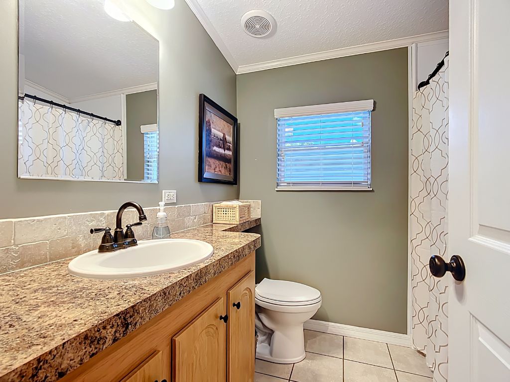 1418 Utah Avenue, Frostproof, Florida 33843, 2 Bedrooms Bedrooms, ,2 BathroomsBathrooms,55-Plus Mobile Home,For Sale,Utah Avenue,4120