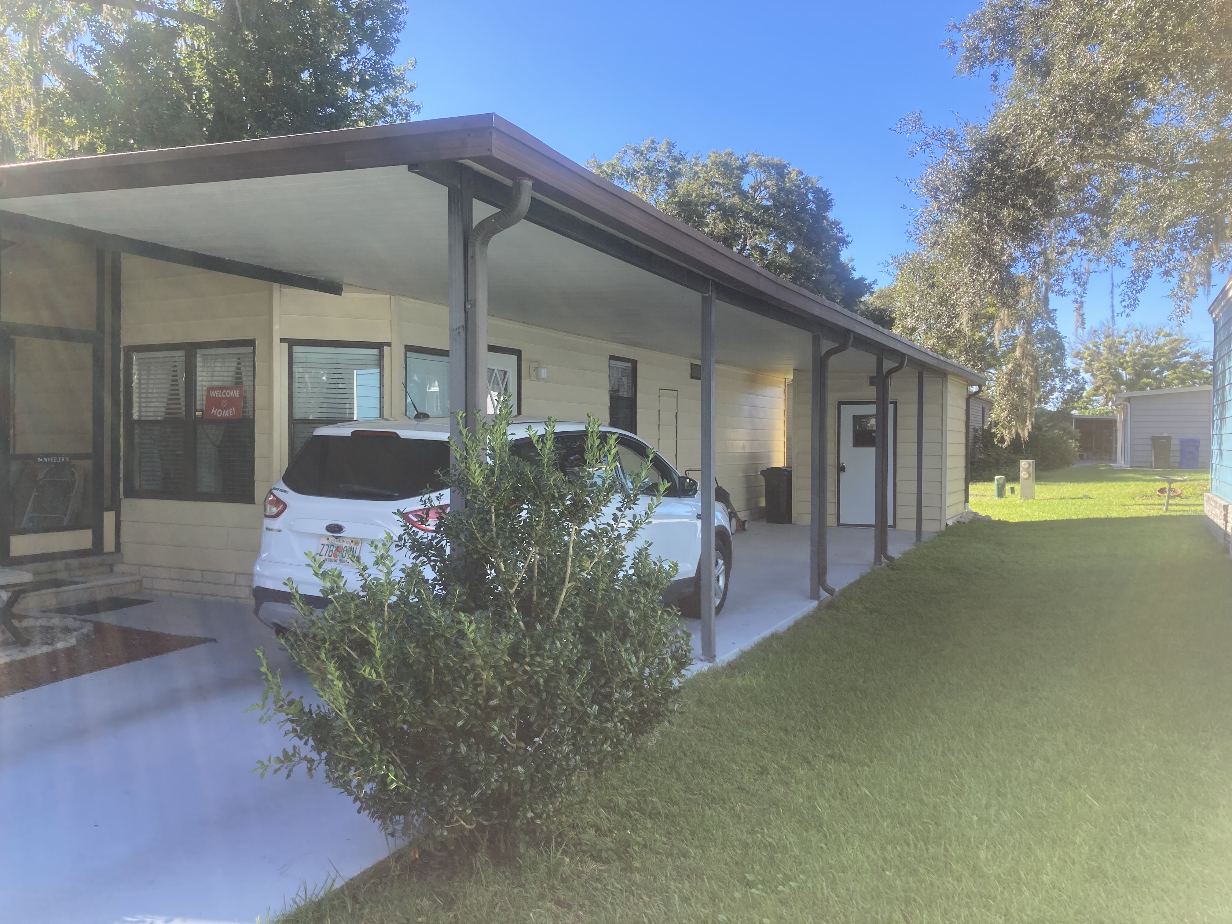 10910 Whispering Oaks Circle, Riverview, Florida 33569, 2 Bedrooms Bedrooms, ,2 BathroomsBathrooms,55-Plus Mobile Home,For Sale,Whispering Oaks Circle,4121