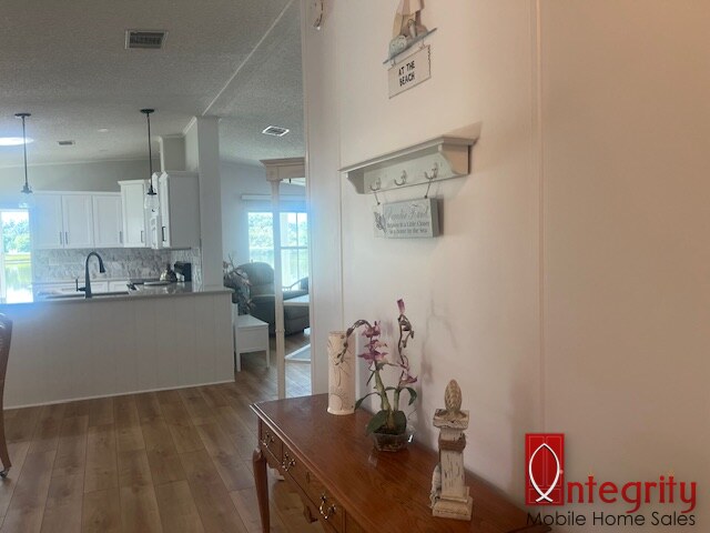 9951 Cape Haze Circle, Parrish, Florida 34219, 2 Bedrooms Bedrooms, ,2 BathroomsBathrooms,55-Plus Mobile Home,For Sale,Cape Haze Circle,4122