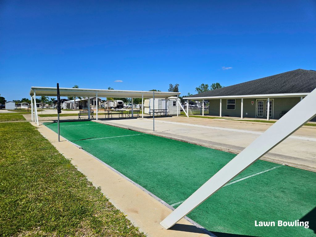 1229 Arizona Avenue, Frostproof, Florida 33843, 2 Bedrooms Bedrooms, ,2 BathroomsBathrooms,55-Plus Mobile Home,For Sale,Arizona Avenue,4124