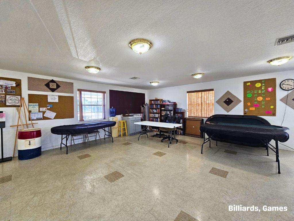 1229 Arizona Avenue, Frostproof, Florida 33843, 2 Bedrooms Bedrooms, ,2 BathroomsBathrooms,55-Plus Mobile Home,For Sale,Arizona Avenue,4124