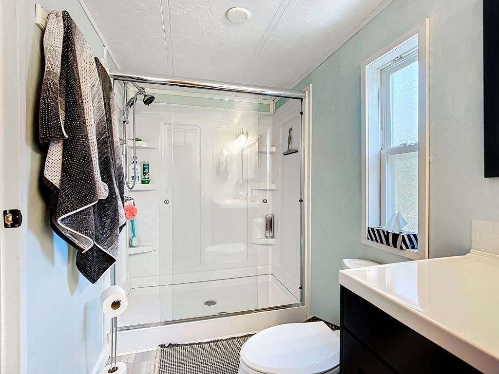 1229 Arizona Avenue, Frostproof, Florida 33843, 2 Bedrooms Bedrooms, ,2 BathroomsBathrooms,55-Plus Mobile Home,For Sale,Arizona Avenue,4124