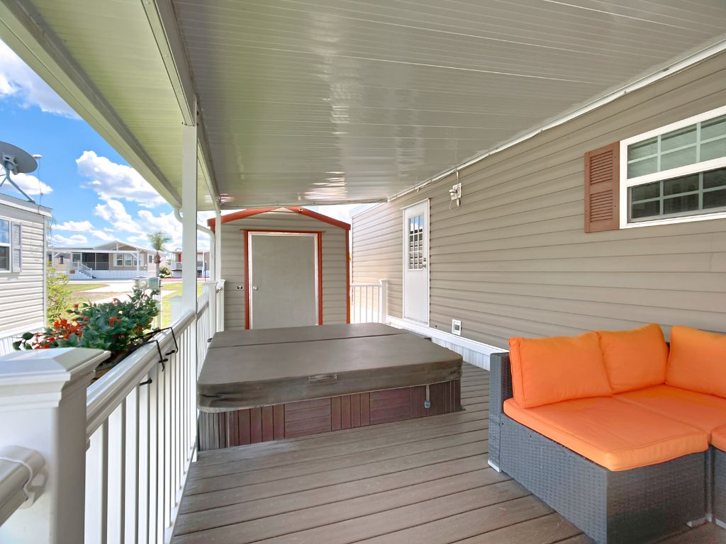 1719 Kentucky Avenue, Frostproof, Florida 33843, 1 Bedroom Bedrooms, ,1 BathroomBathrooms,55-Plus Mobile Home,For Sale,Kentucky Avenue,4125