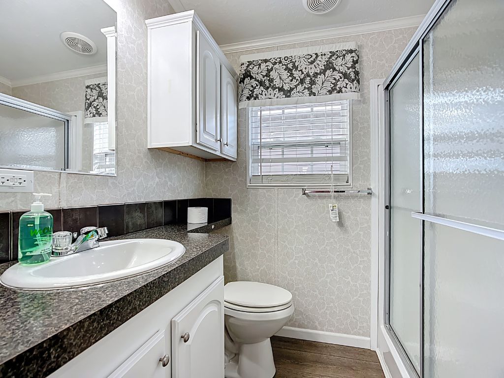 1719 Kentucky Avenue, Frostproof, Florida 33843, 1 Bedroom Bedrooms, ,1 BathroomBathrooms,55-Plus Mobile Home,For Sale,Kentucky Avenue,4125