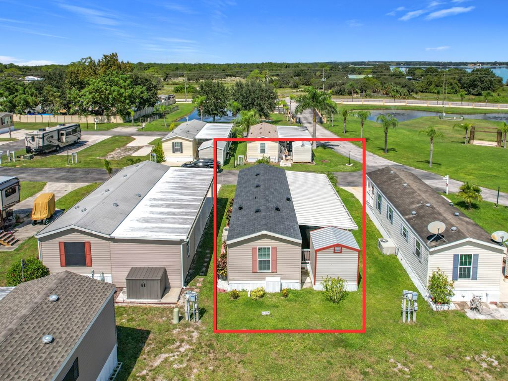 1719 Kentucky Avenue, Frostproof, Florida 33843, 1 Bedroom Bedrooms, ,1 BathroomBathrooms,55-Plus Mobile Home,For Sale,Kentucky Avenue,4125