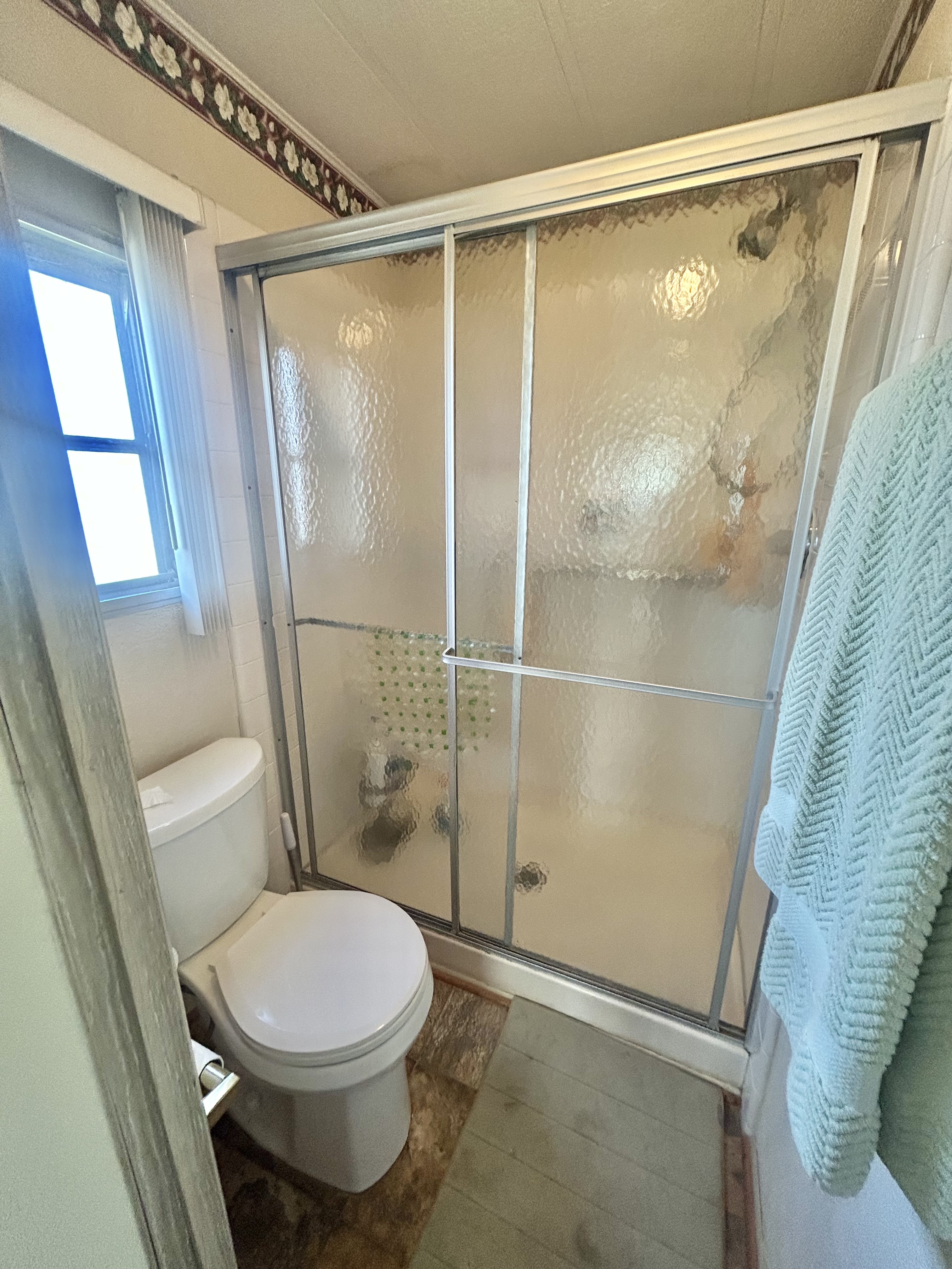 893 Zacapa Avenue, Venice, Florida 34285, 2 Bedrooms Bedrooms, ,2 BathroomsBathrooms,55-Plus Mobile Home,For Sale,Zacapa Avenue,4128