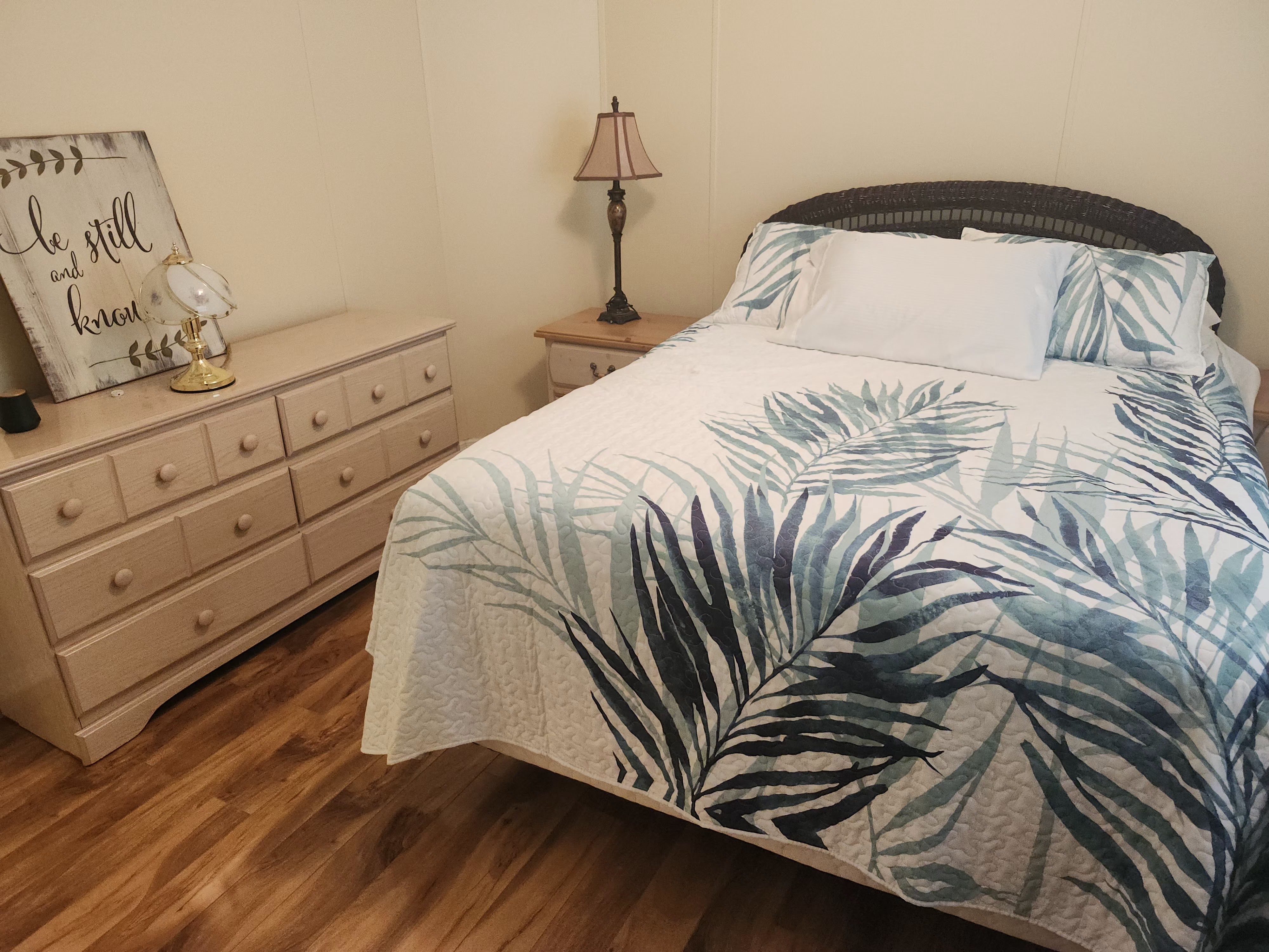 131 Redwood Lane N, Largo, Florida 33770, 2 Bedrooms Bedrooms, ,2 BathroomsBathrooms,55-Plus Mobile Home,For Sale,Redwood Lane N,4129
