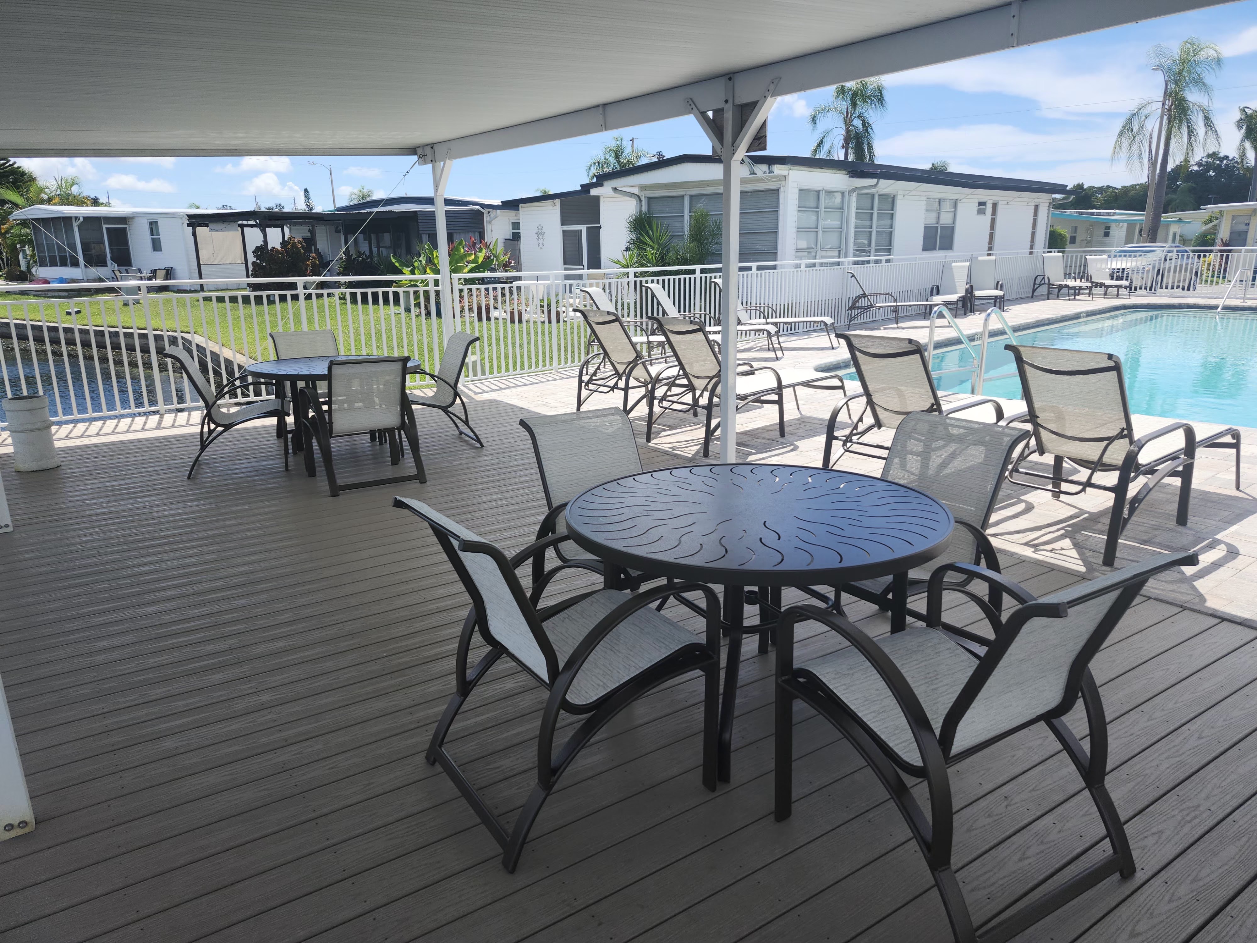 131 Redwood Lane N, Largo, Florida 33770, 2 Bedrooms Bedrooms, ,2 BathroomsBathrooms,55-Plus Mobile Home,For Sale,Redwood Lane N,4129