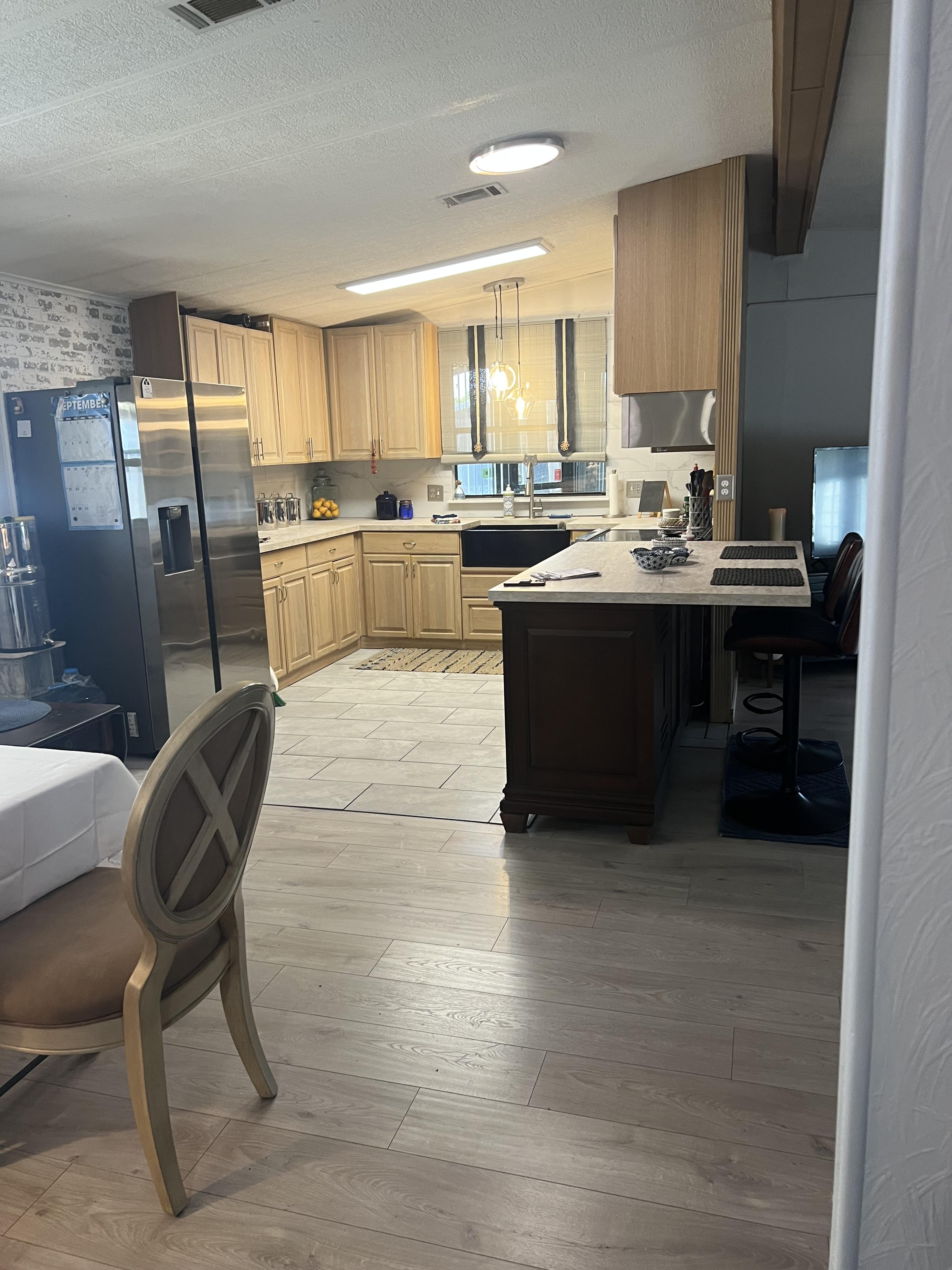 5700 Bayshore Road, Lot 818, Palmetto, Florida 34221, 2 Bedrooms Bedrooms, ,2 BathroomsBathrooms,55-Plus Mobile Home,For Sale,Bayshore Road, Lot 818,4132