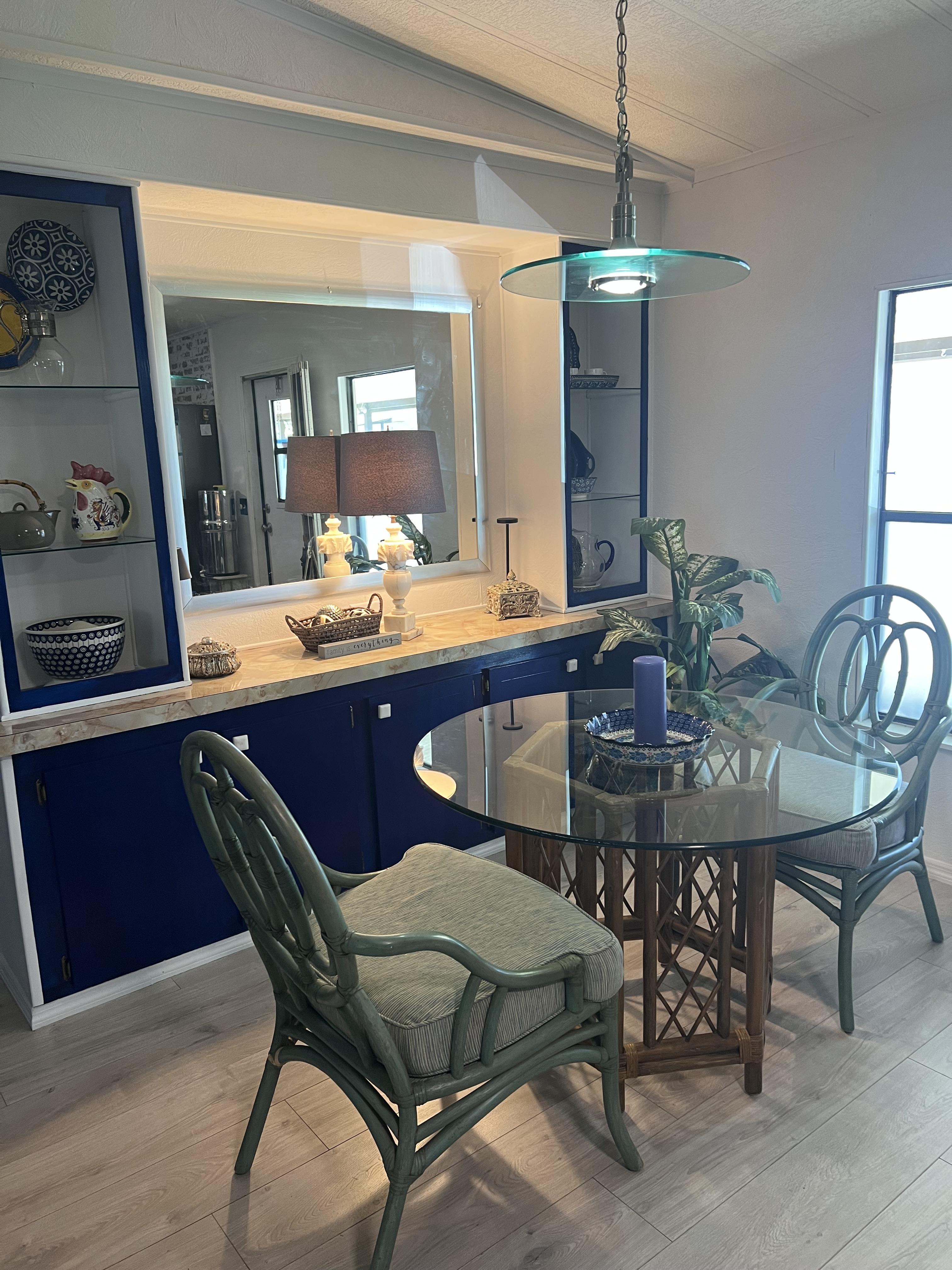 5700 Bayshore Road, Lot 818, Palmetto, Florida 34221, 2 Bedrooms Bedrooms, ,2 BathroomsBathrooms,55-Plus Mobile Home,For Sale,Bayshore Road, Lot 818,4132
