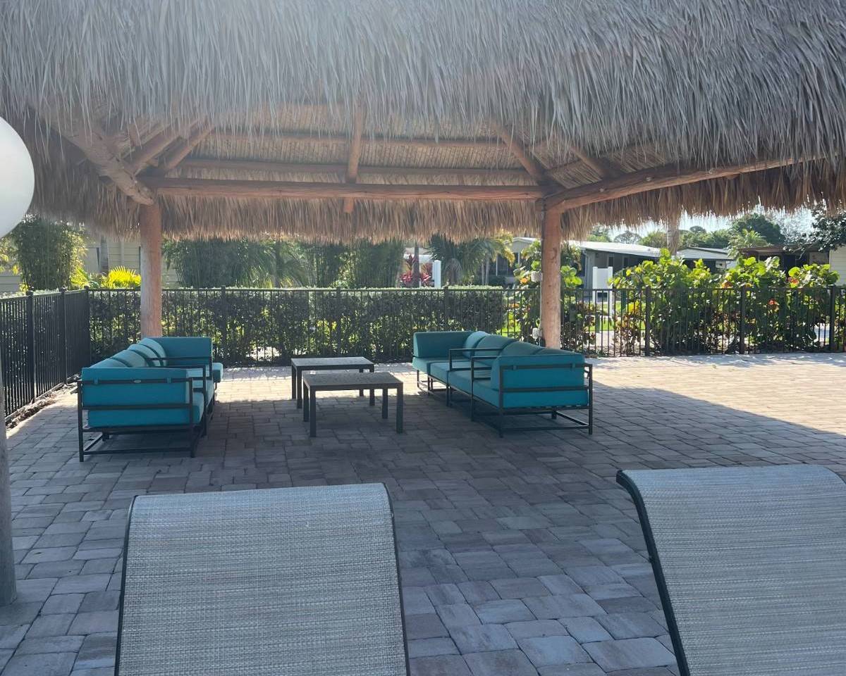 5700 Bayshore Road, Lot 818, Palmetto, Florida 34221, 2 Bedrooms Bedrooms, ,2 BathroomsBathrooms,55-Plus Mobile Home,For Sale,Bayshore Road, Lot 818,4132