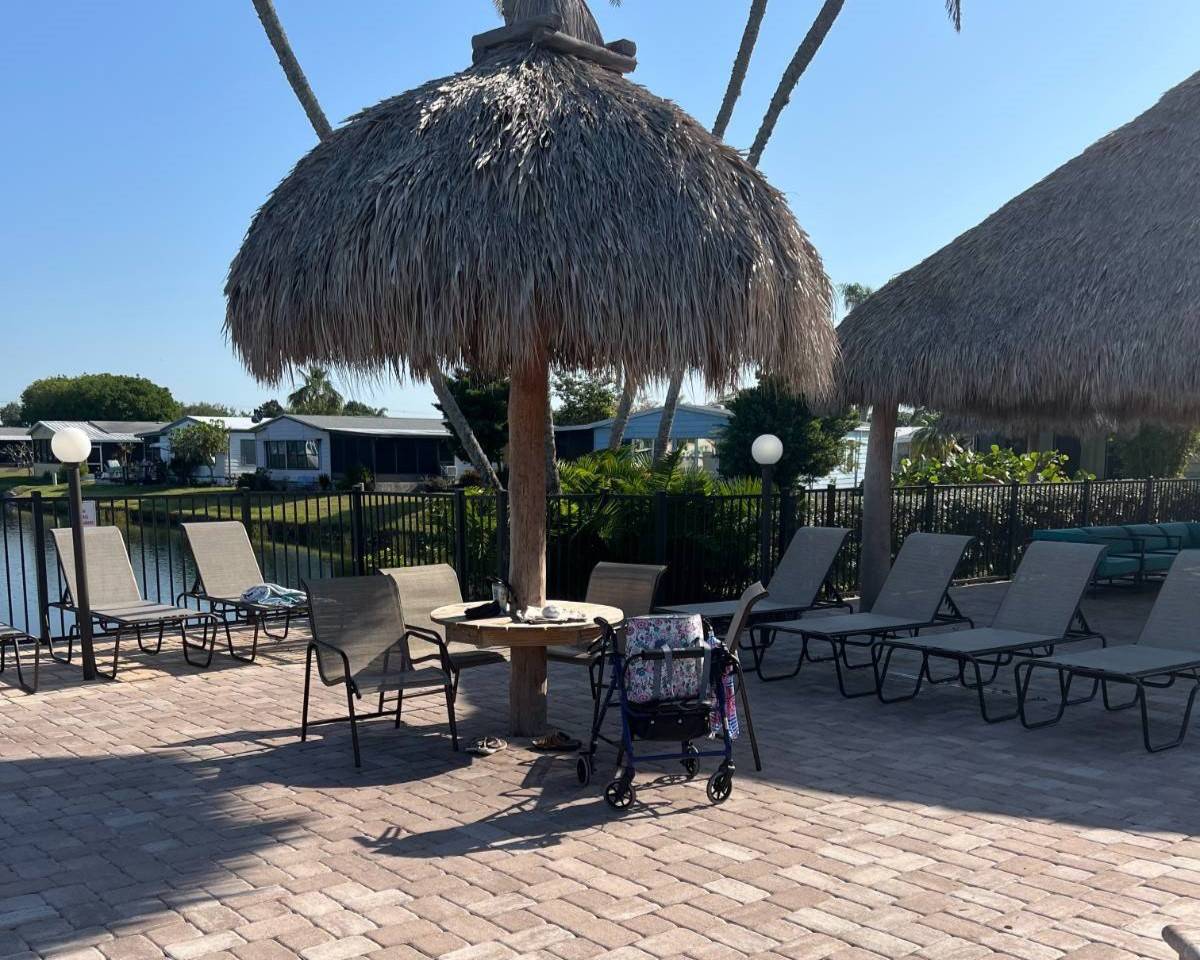 5700 Bayshore Road, Lot 818, Palmetto, Florida 34221, 2 Bedrooms Bedrooms, ,2 BathroomsBathrooms,55-Plus Mobile Home,For Sale,Bayshore Road, Lot 818,4132