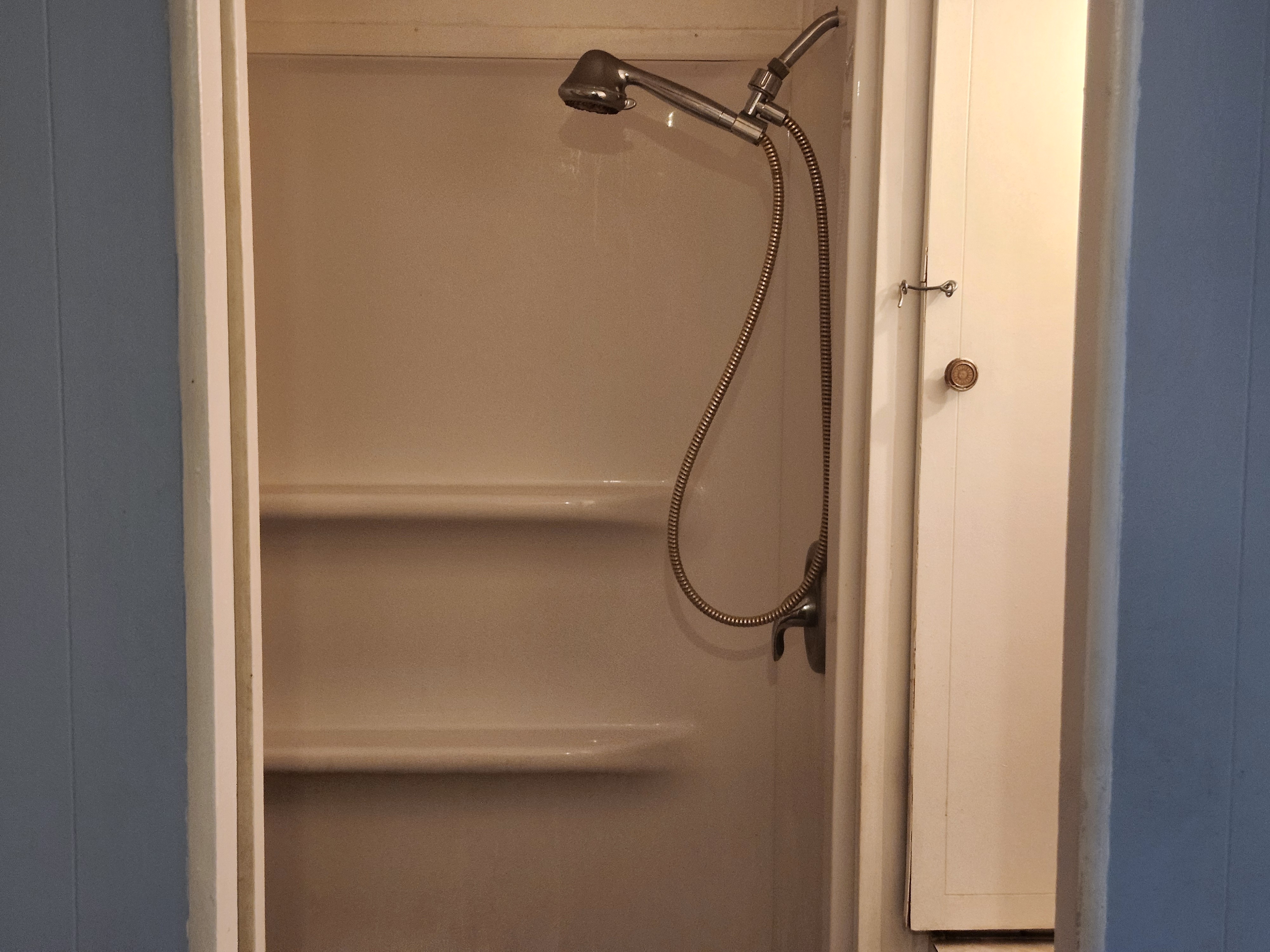 4300 E Bay Drive, Lot 429, Clearwater, Florida 33764, 2 Bedrooms Bedrooms, ,1 BathroomBathrooms,55-Plus Mobile Home,For Sale,E Bay Drive, Lot 429,4136