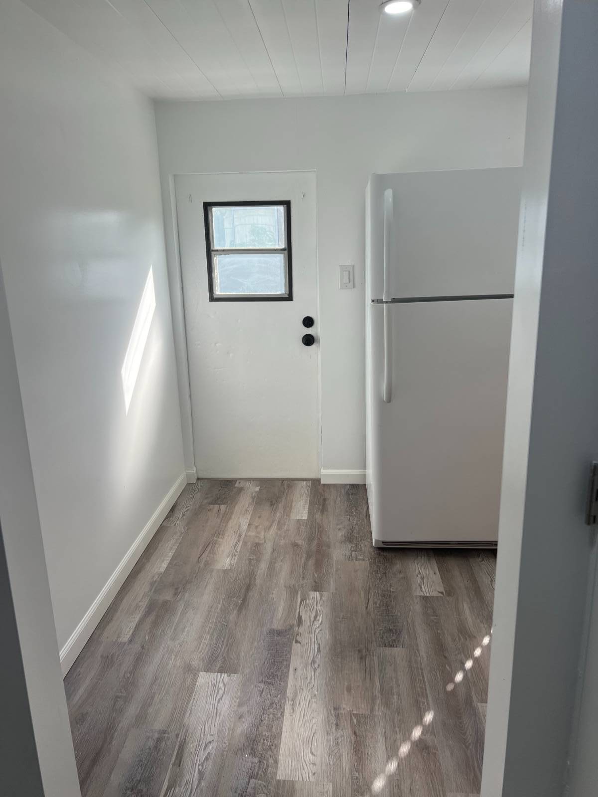 1234 Reynolds Road, Lot 57, Lakeland, Florida 33801, 3 Bedrooms Bedrooms, ,2 BathroomsBathrooms,All - Age Mobile Home,For Sale,Reynolds Road, Lot 57,4137