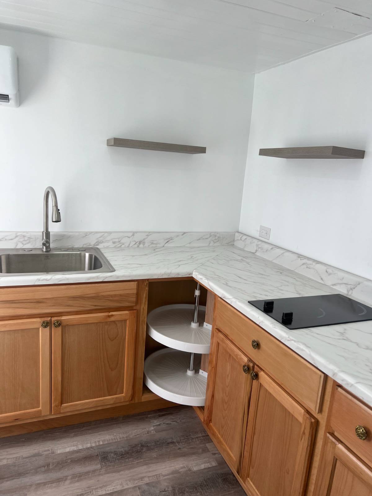 1234 Reynolds Road, Lot 57, Lakeland, Florida 33801, 3 Bedrooms Bedrooms, ,2 BathroomsBathrooms,All - Age Mobile Home,For Sale,Reynolds Road, Lot 57,4137