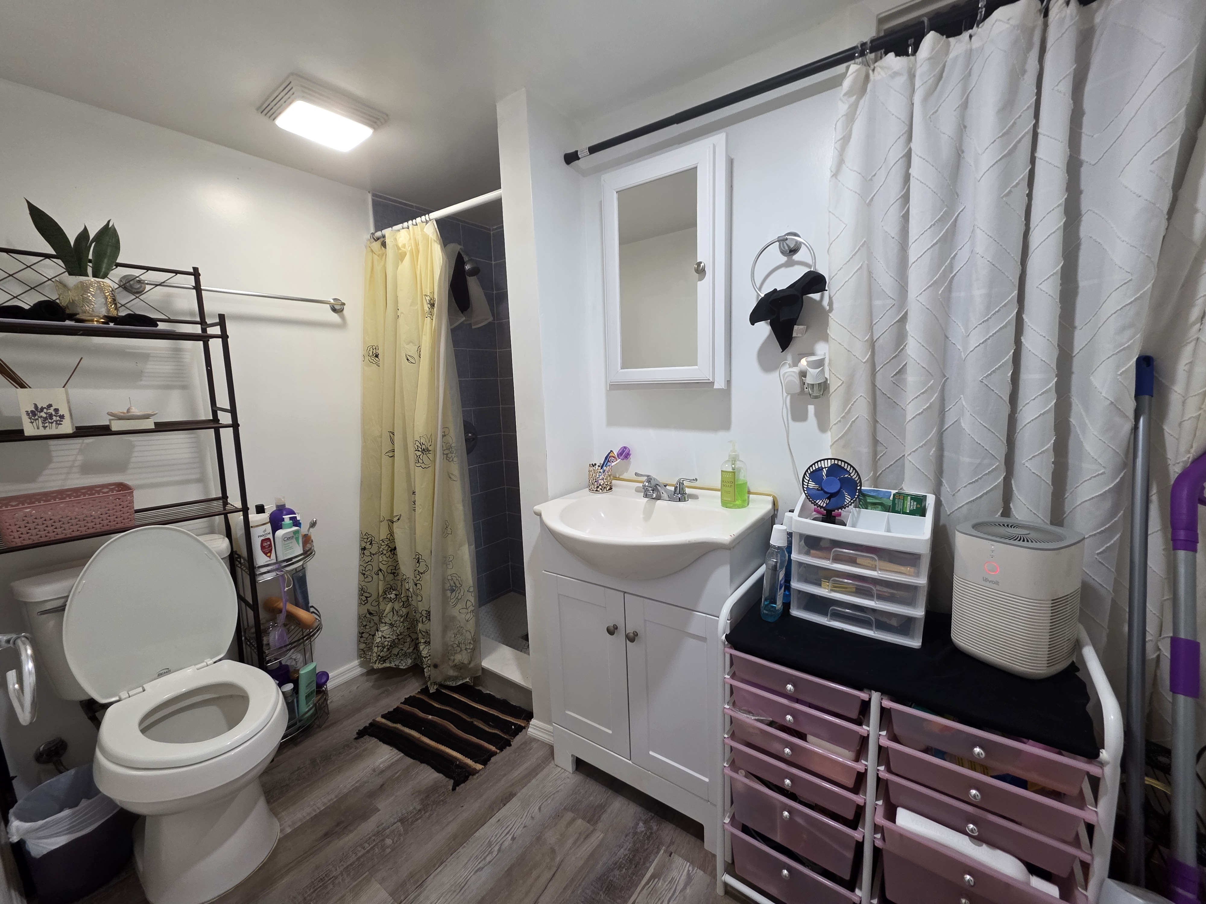 1234 Reynolds Road, Lot 57, Lakeland, Florida 33801, 3 Bedrooms Bedrooms, ,2 BathroomsBathrooms,All - Age Mobile Home,For Sale,Reynolds Road, Lot 57,4137