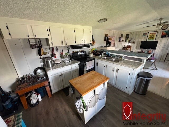 345 Kelly St, Merritt Island, Florida 32953, 3 Bedrooms Bedrooms, ,2 BathroomsBathrooms,All - Age Mobile Home,For Sale,Kelly St,4138