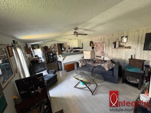 345 Kelly St, Merritt Island, Florida 32953, 3 Bedrooms Bedrooms, ,2 BathroomsBathrooms,All - Age Mobile Home,For Sale,Kelly St,4138