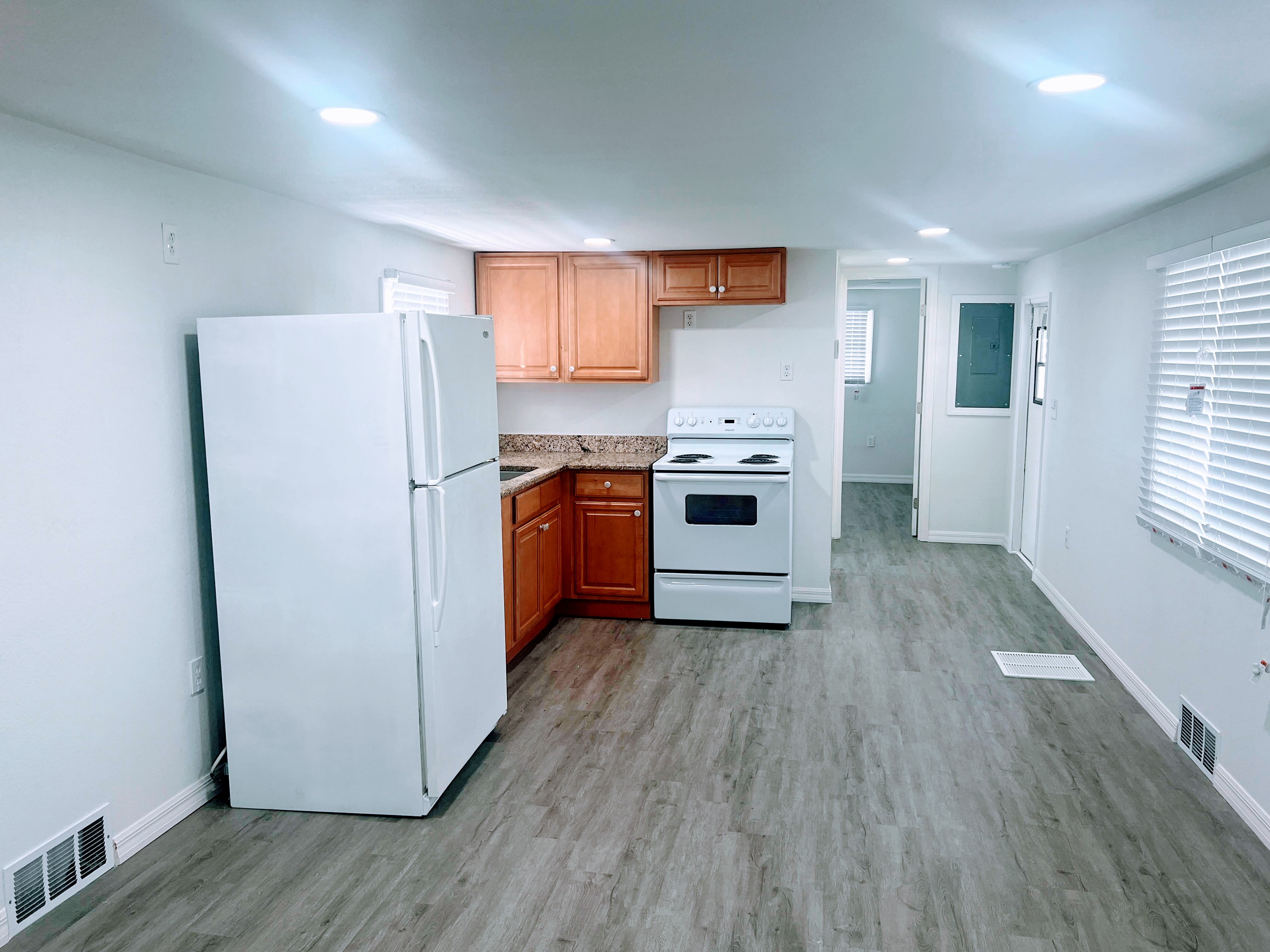 799 E Klosterman Road, Lot 11, Tarpon Springs, Florida 34689, 2 Bedrooms Bedrooms, ,2 BathroomsBathrooms,55-Plus Mobile Home,For Sale,E Klosterman Road, Lot 11,4139